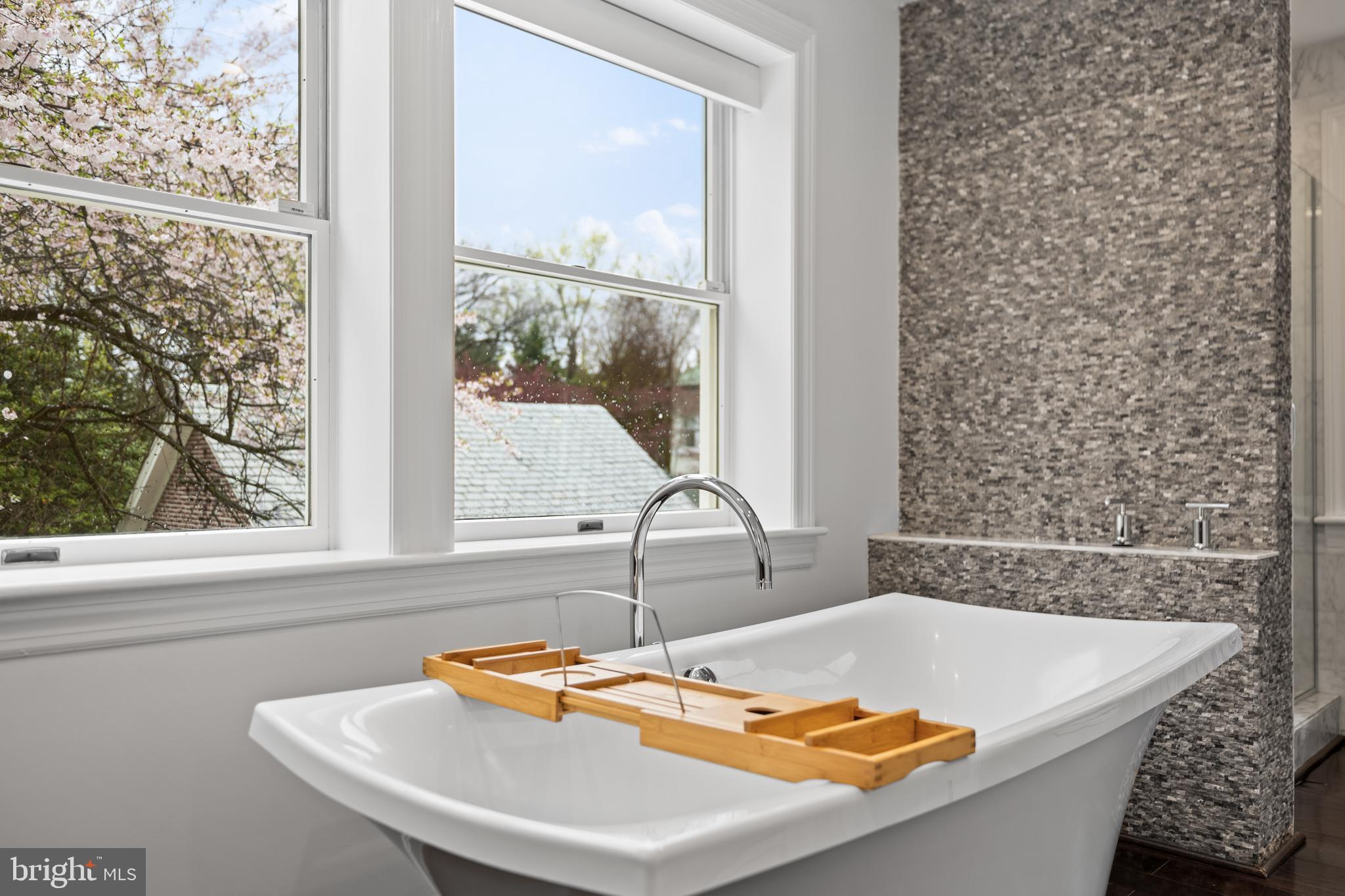 GUILFORD - Residential