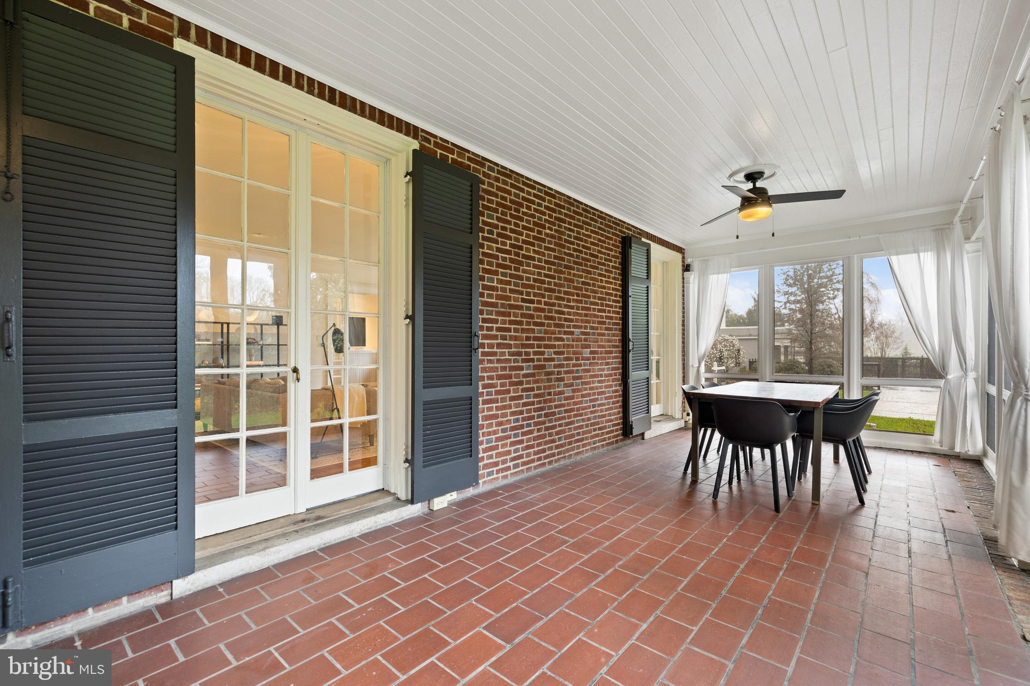 GUILFORD - Residential