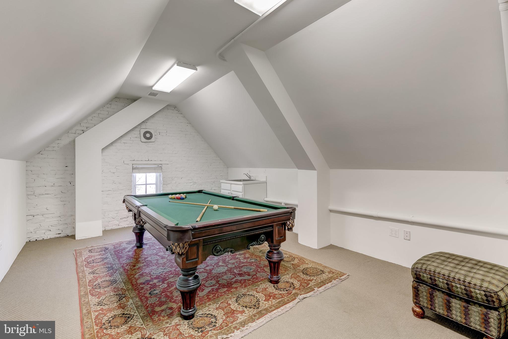 GUILFORD - Residential