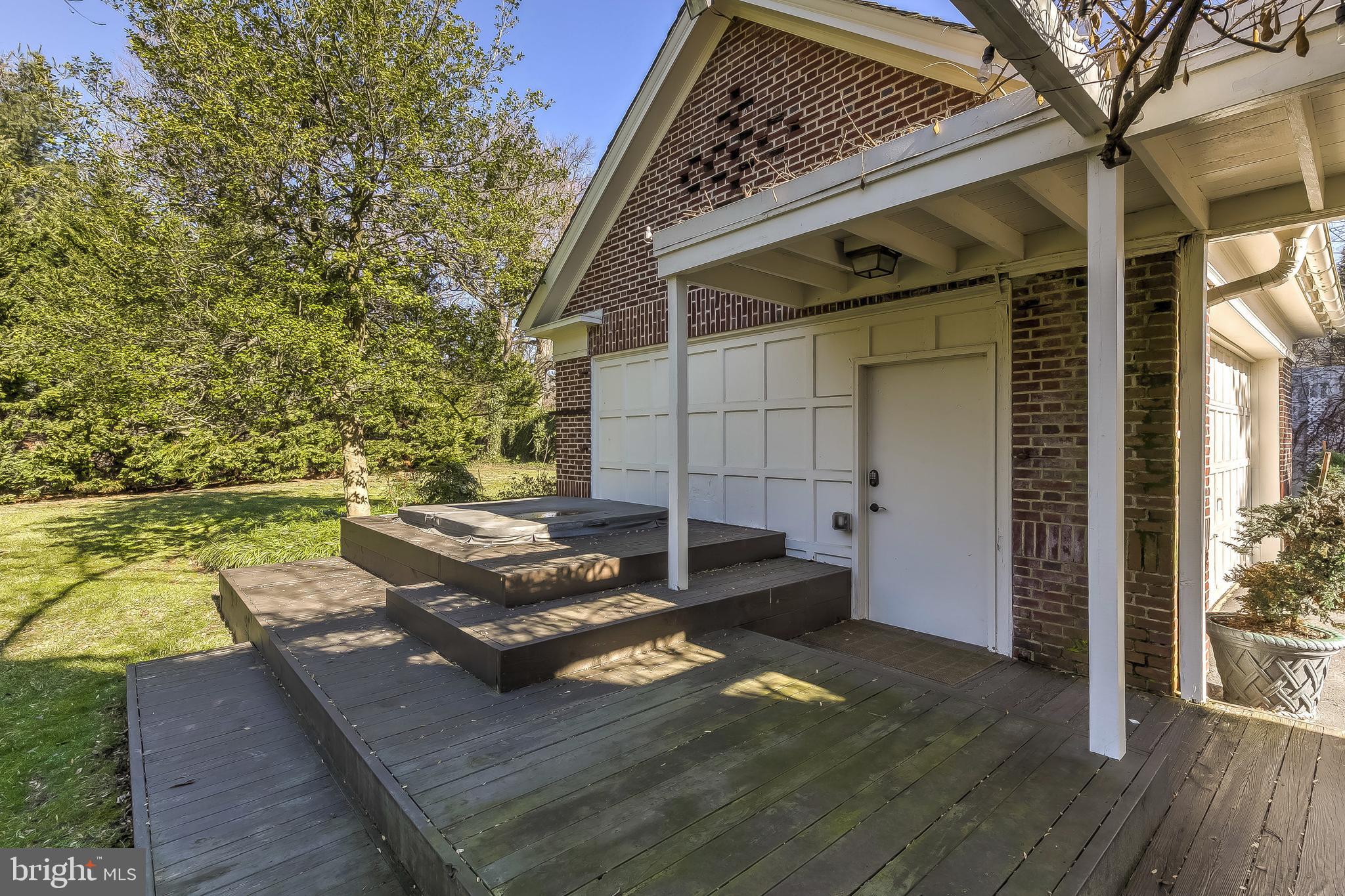 GUILFORD - Residential