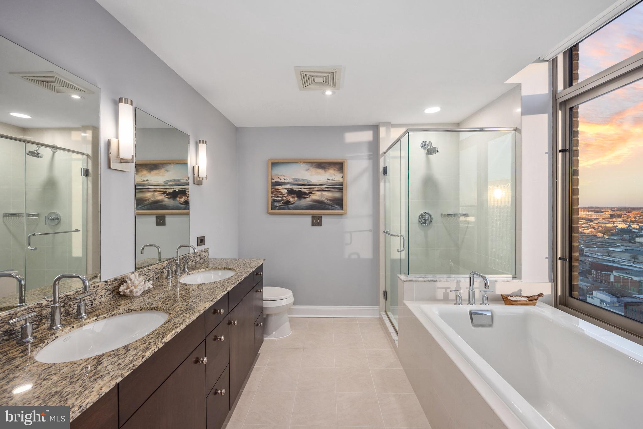 HARBOR EAST - Residential