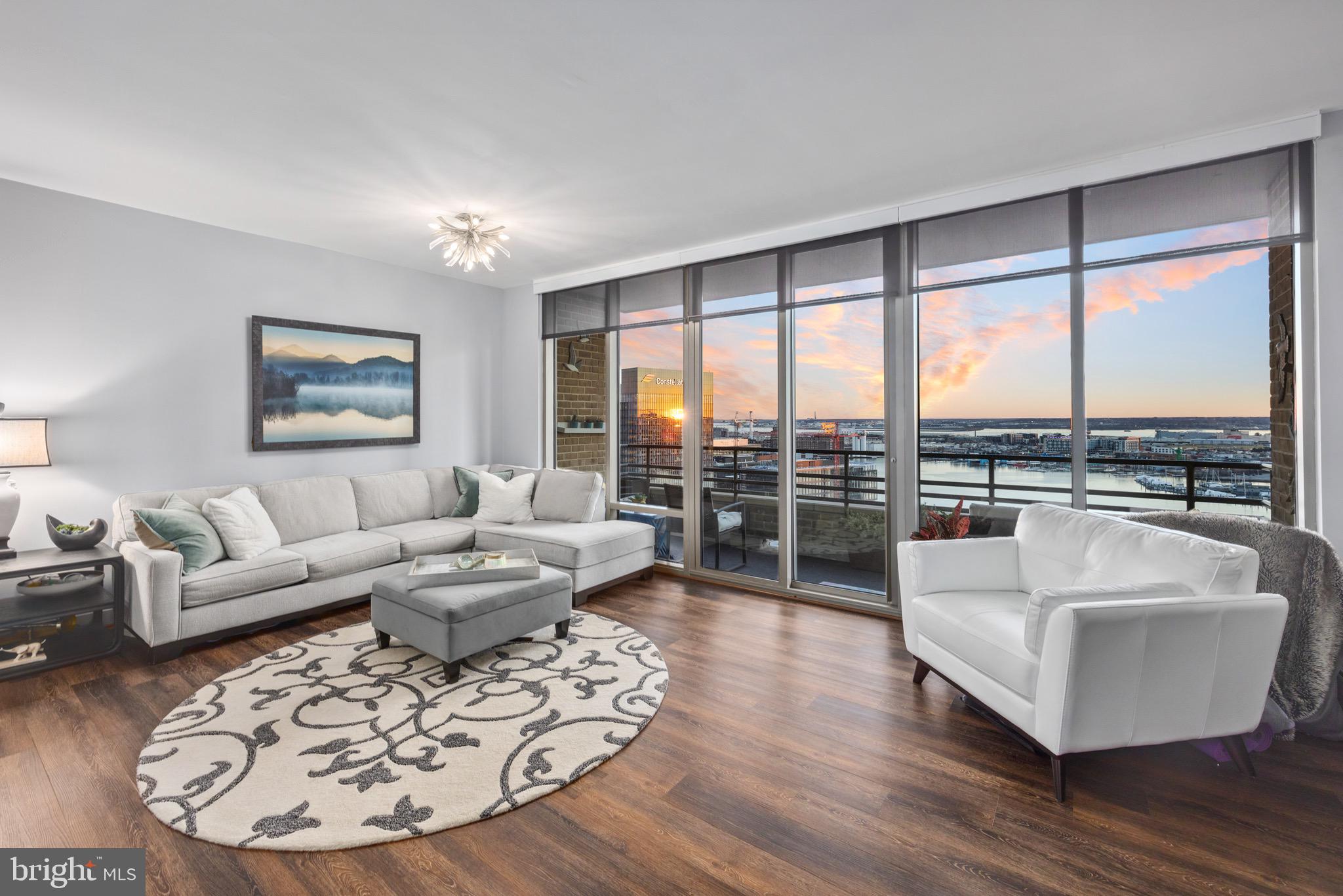 HARBOR EAST - Residential