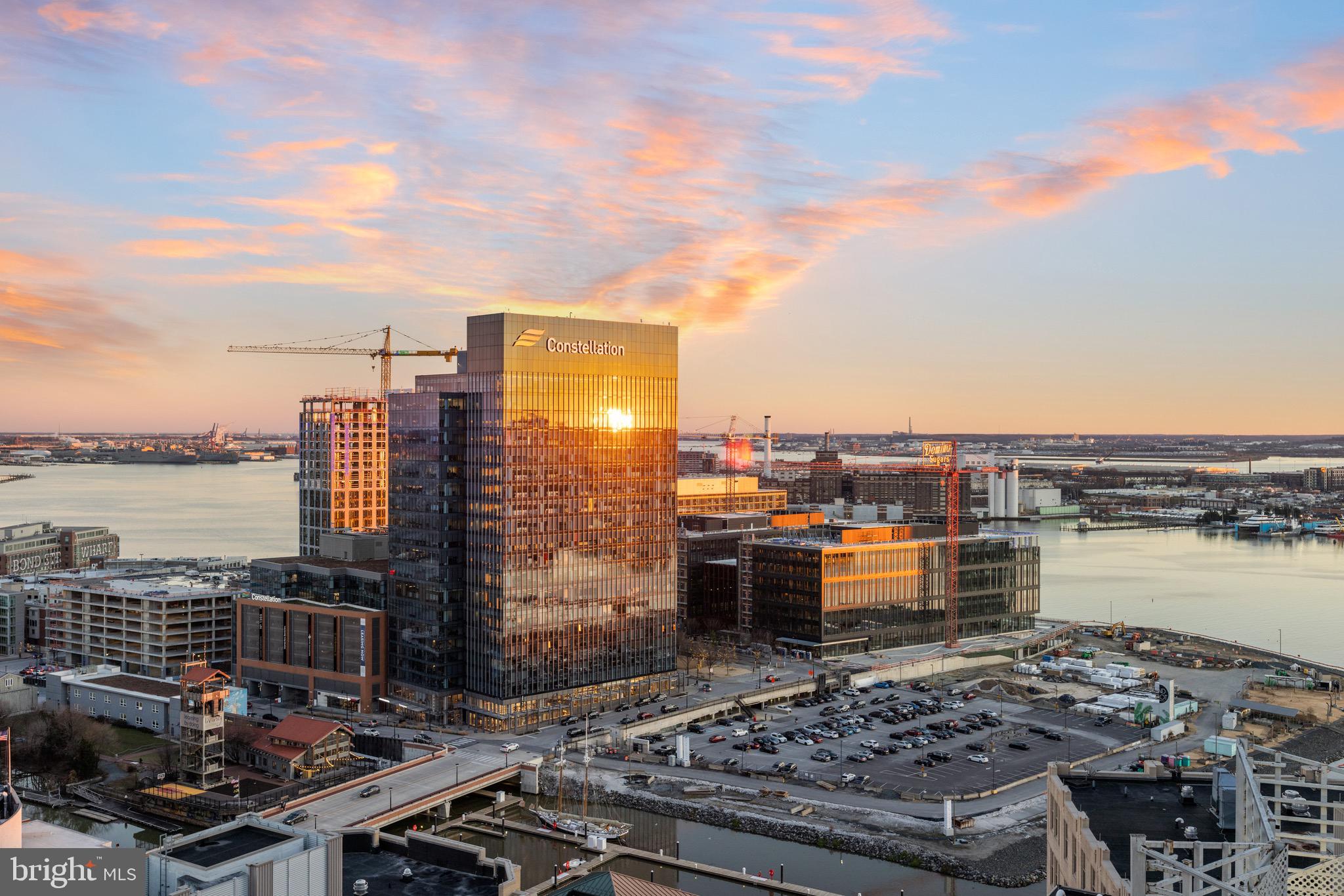 HARBOR EAST - Residential