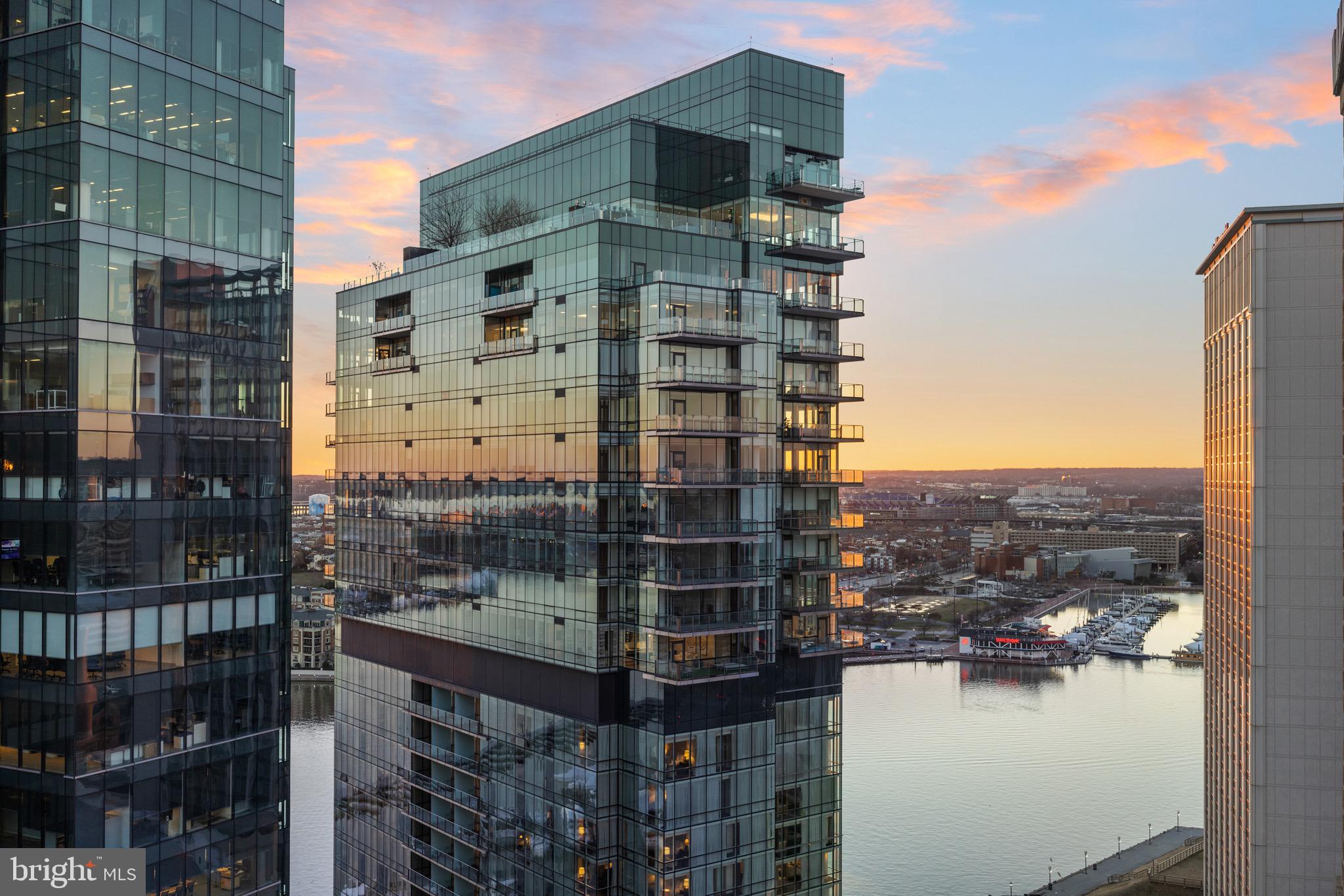 HARBOR EAST - Residential