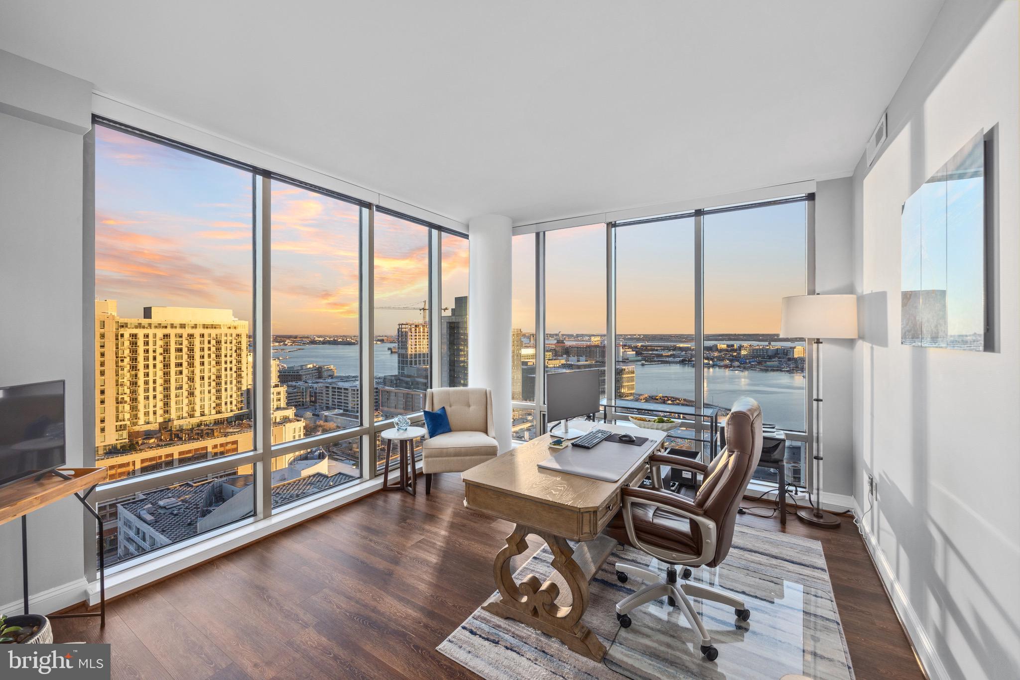 HARBOR EAST - Residential