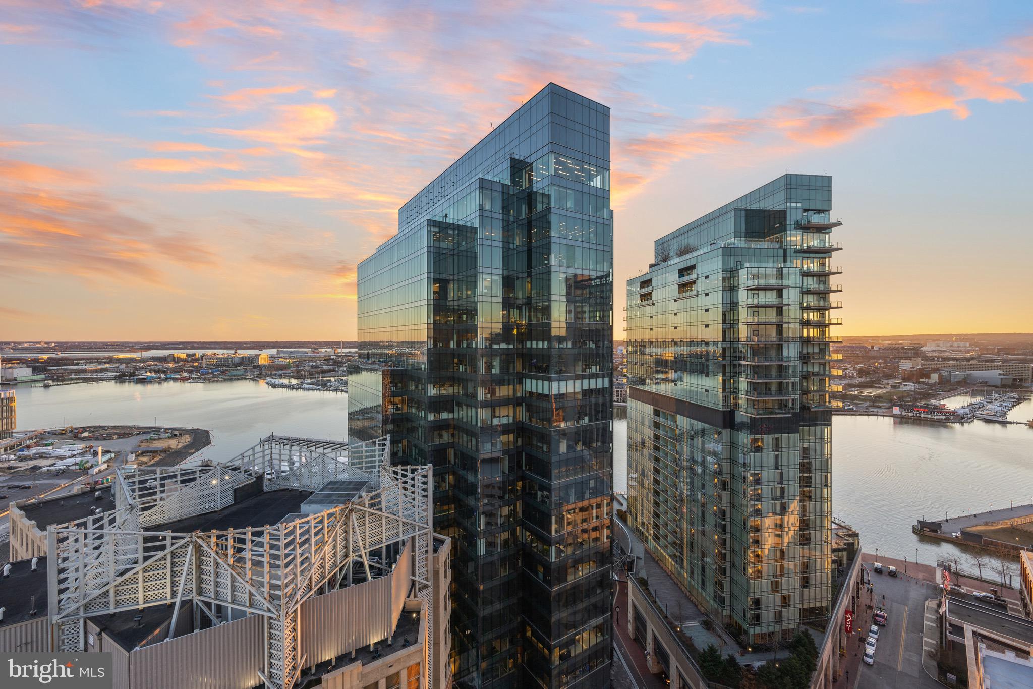 HARBOR EAST - Residential