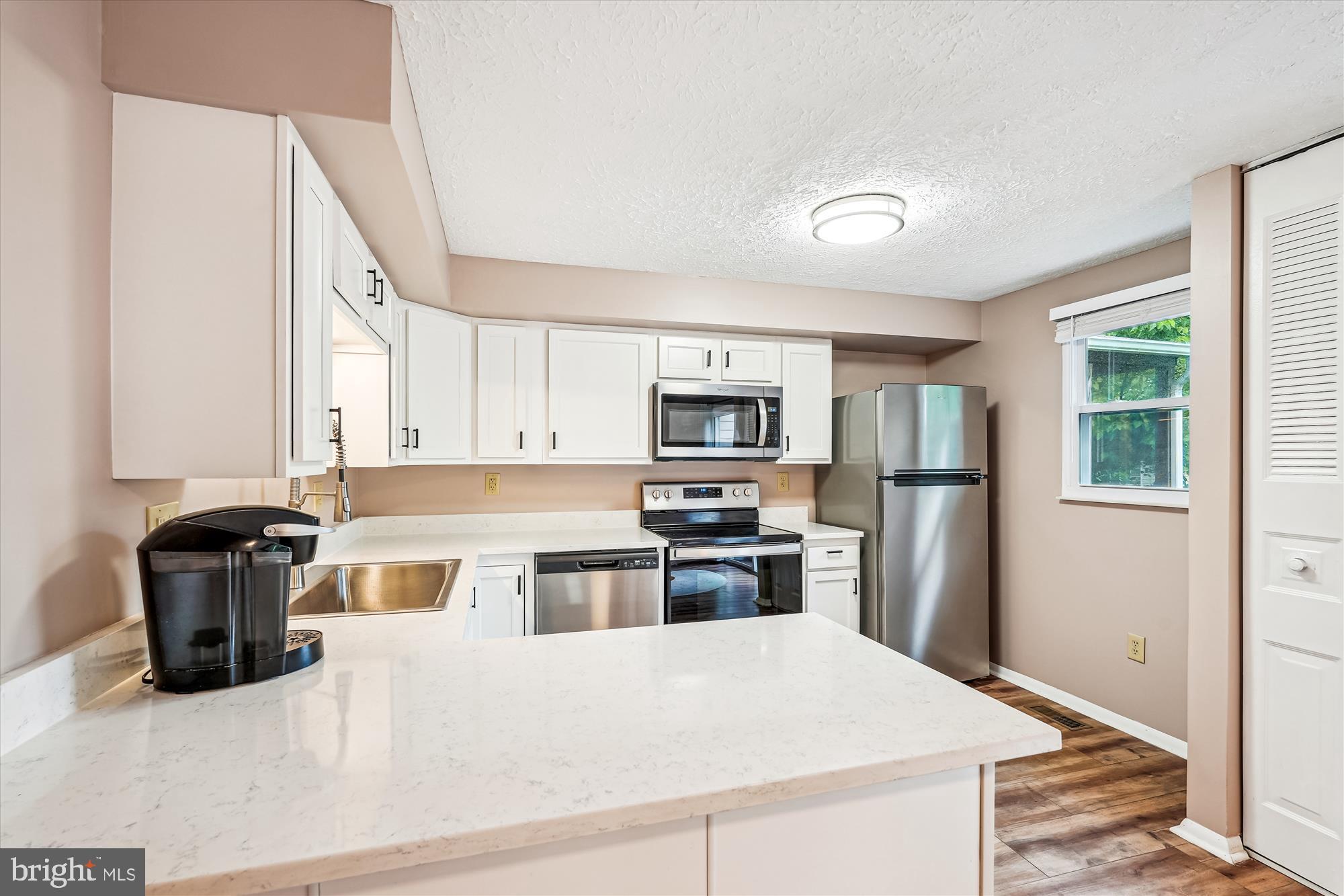 PARK OVERLOOK - Residential