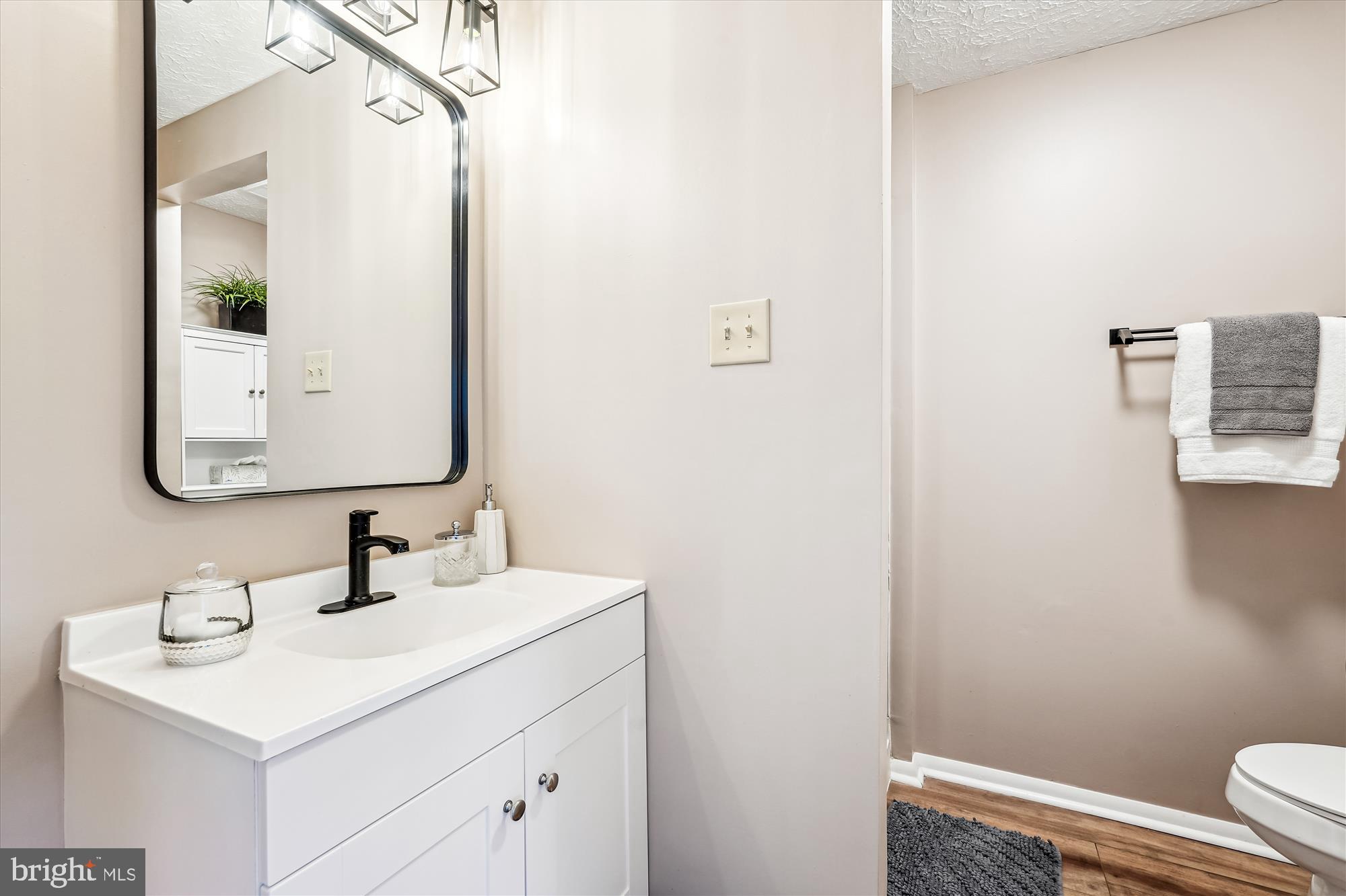 PARK OVERLOOK - Residential