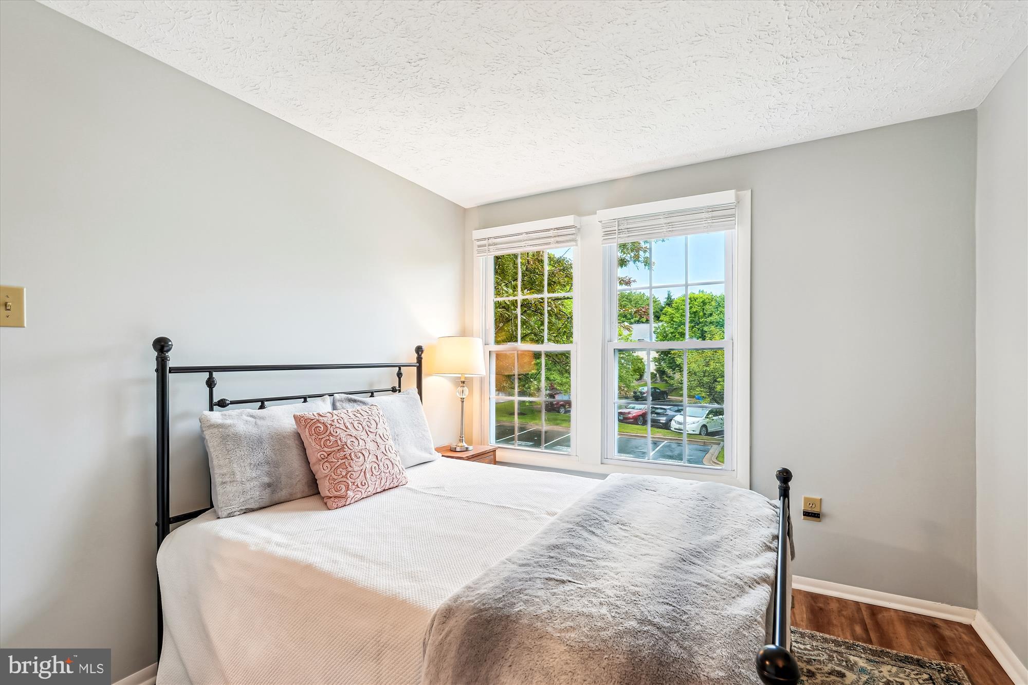 PARK OVERLOOK - Residential