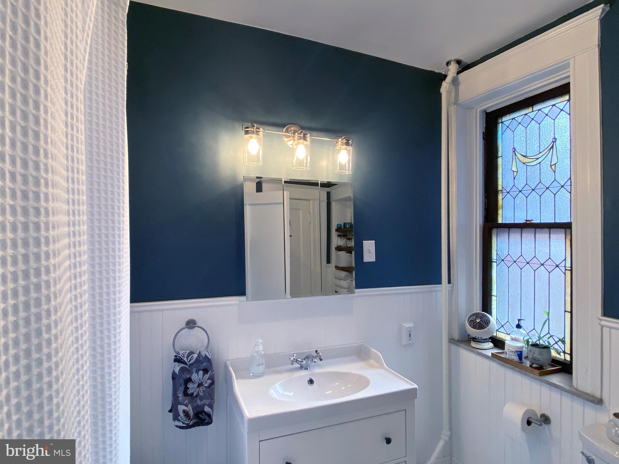 CHARLES VILLAGE - Residential