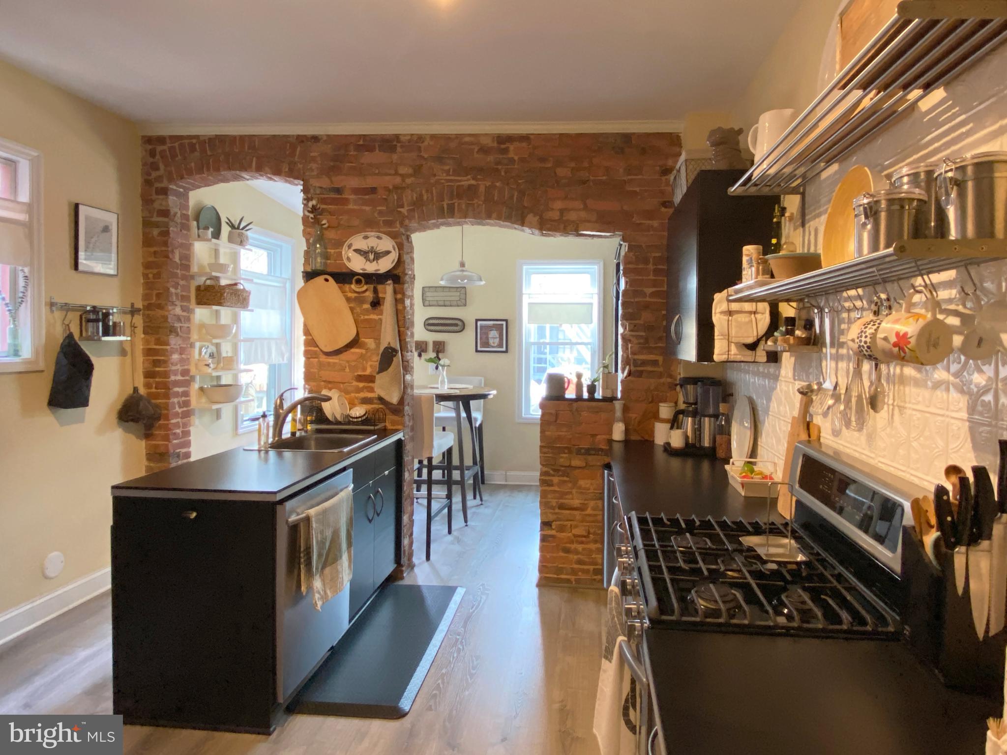 CHARLES VILLAGE - Residential