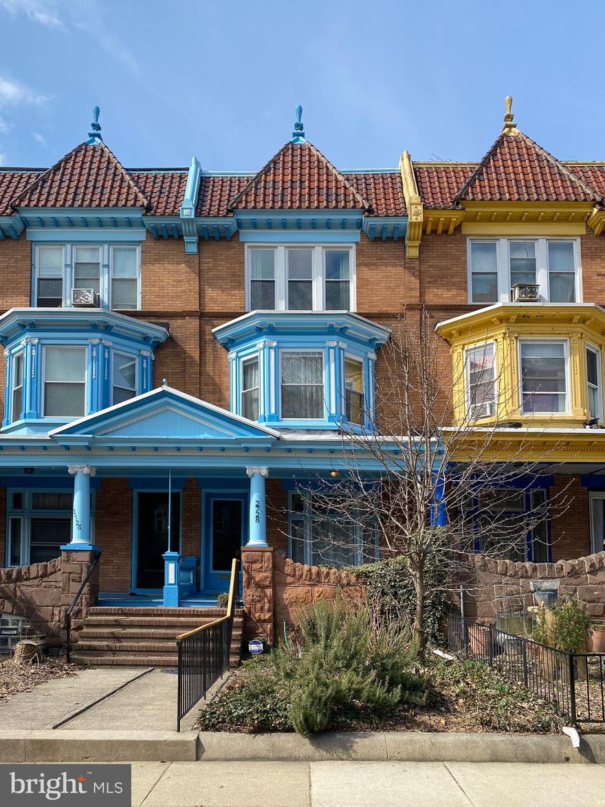 Victorian porchfront townhouse offers many original details including hardwood floors, bay windows, built-ins, pocket doors, leaded glass, mantels, columns, transoms, claw foot tubs, window seats and rear staircase. Recently updated kitchen, new 200 amp electric service, steam radiator heat w/Nest thermostat, offstreet parking, walk-in closet. Convenient to JHU Homewood  campus, Penn Station, Union Memorial Hospital, Baltimore Museum of Art, Wyman Park Dell, Hopkins Shuttle, shopping, restaurants & coffee shops. Eligible for $14,500 JHU Live Near Your Work Grant. Subject to CVCBD surtax FY2021 = $393.