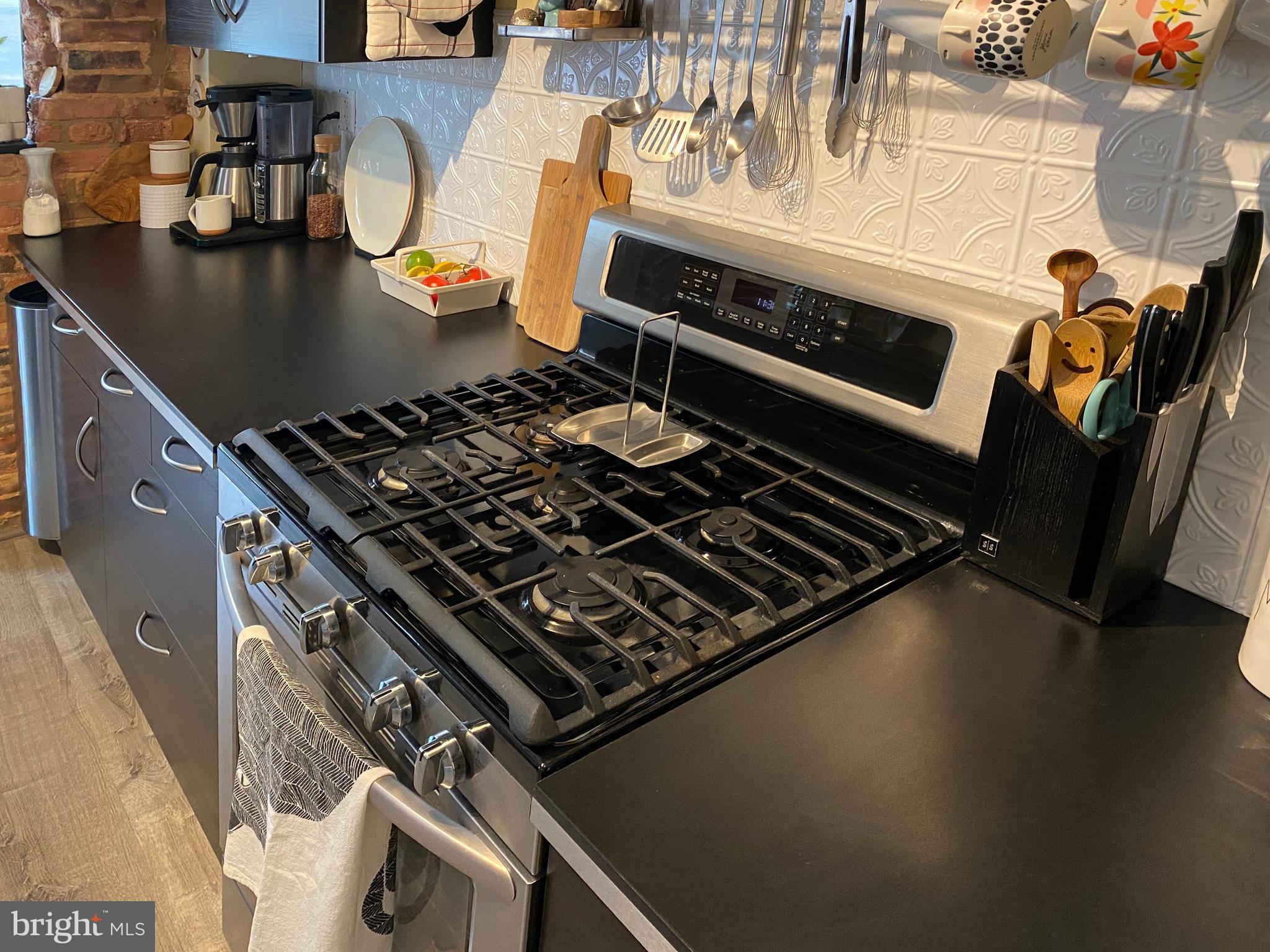 CHARLES VILLAGE - Residential