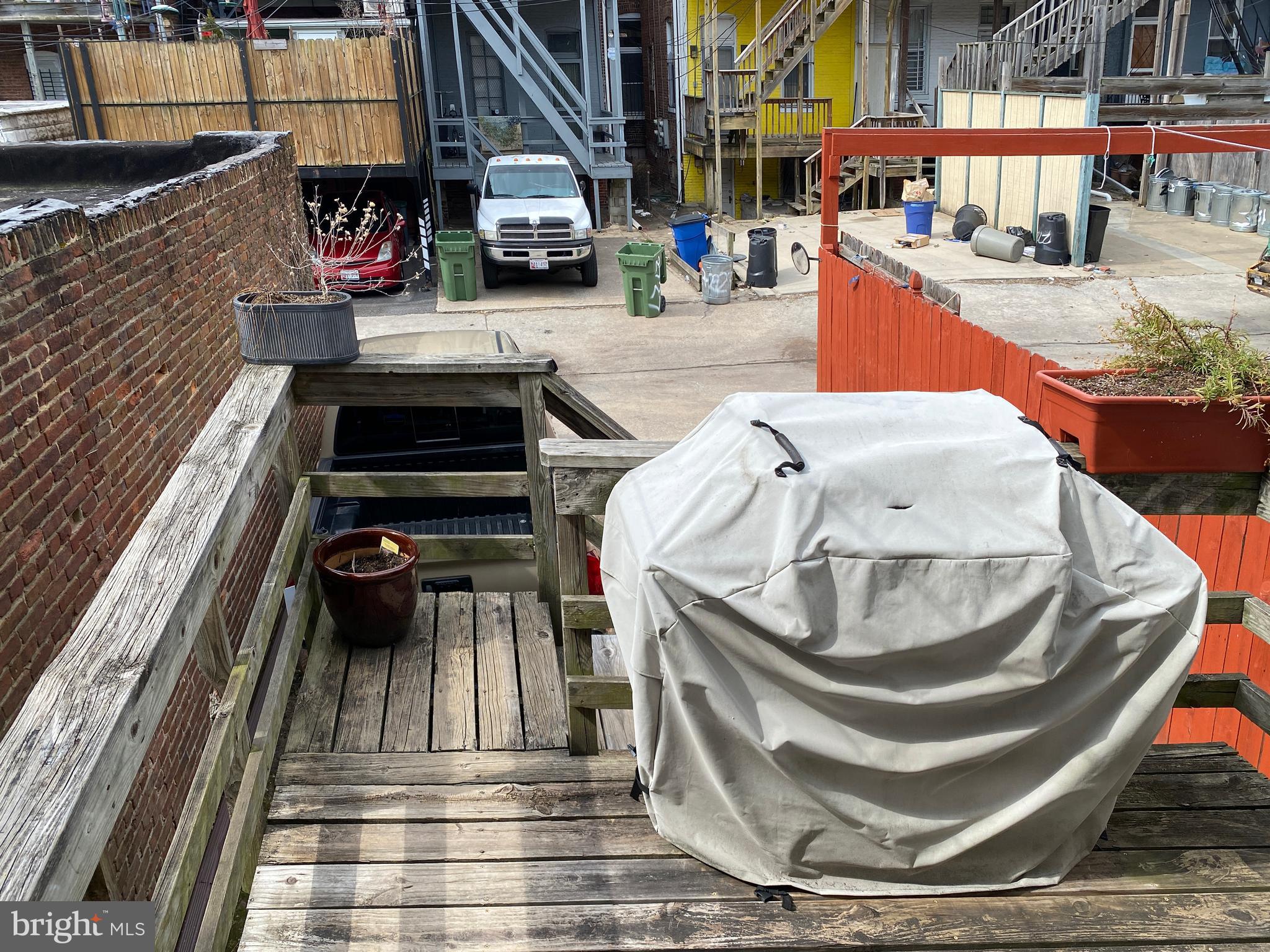 CHARLES VILLAGE - Residential