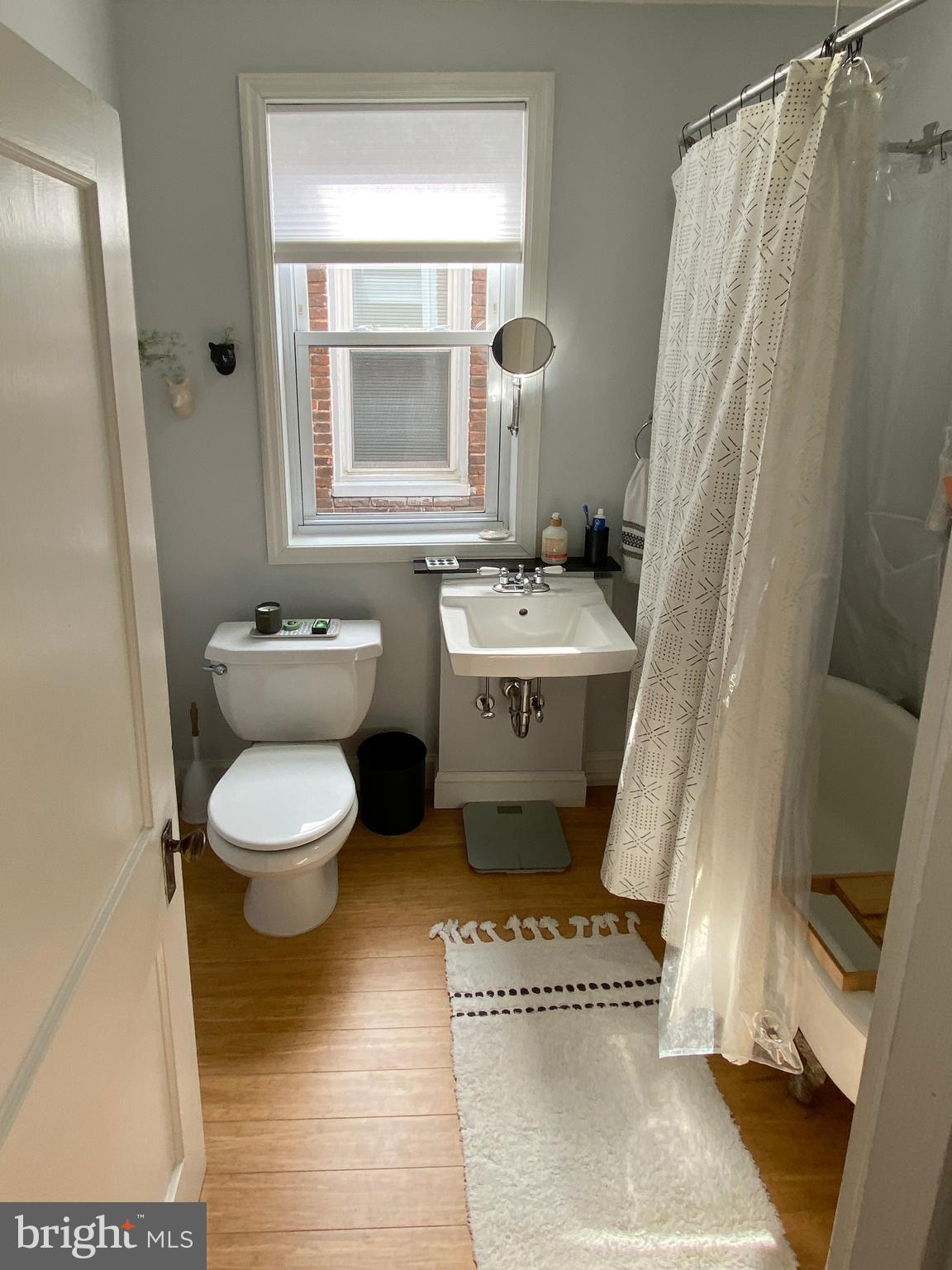 CHARLES VILLAGE - Residential