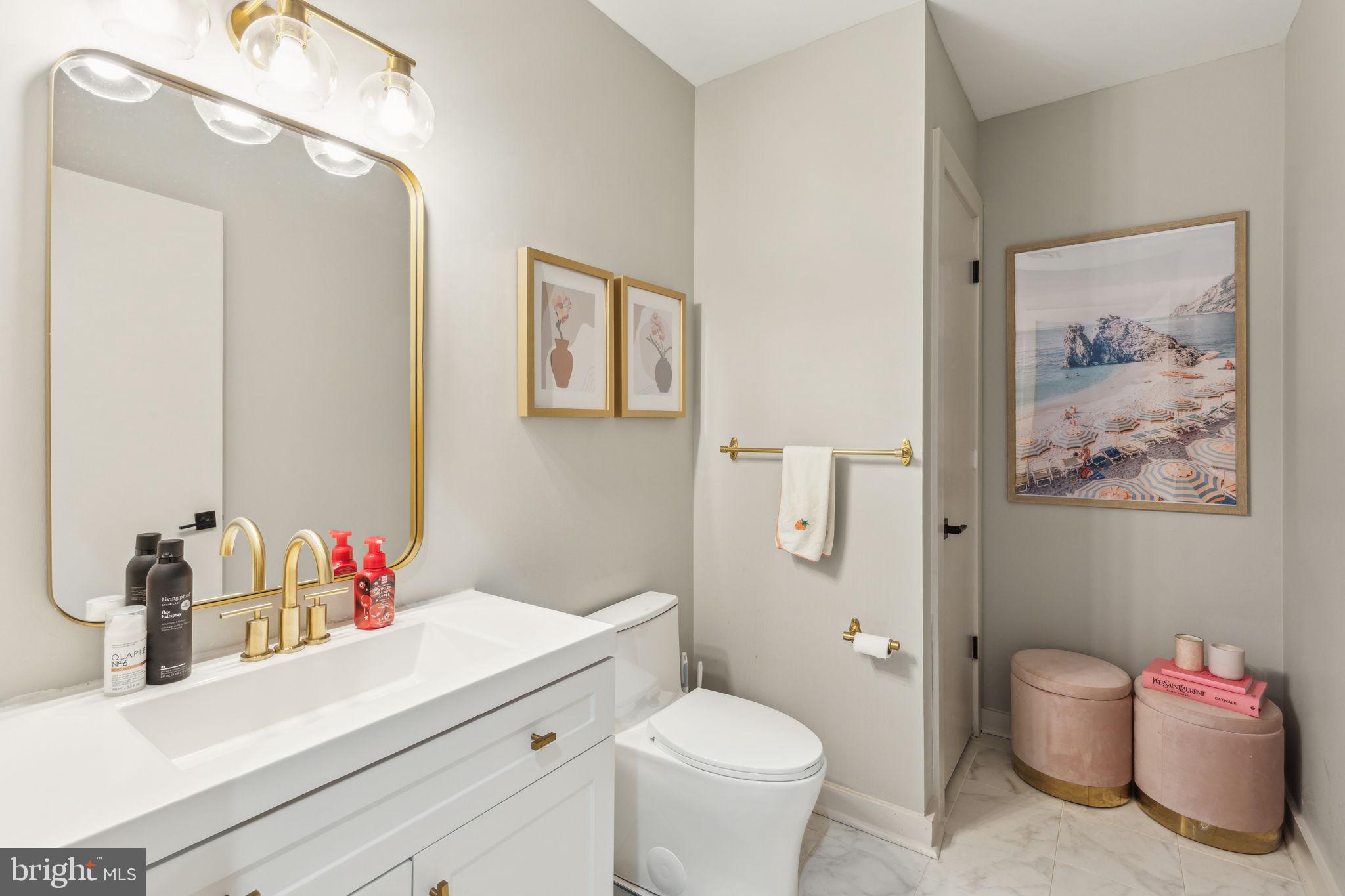 RITTENHOUSE SQUARE - Residential Lease