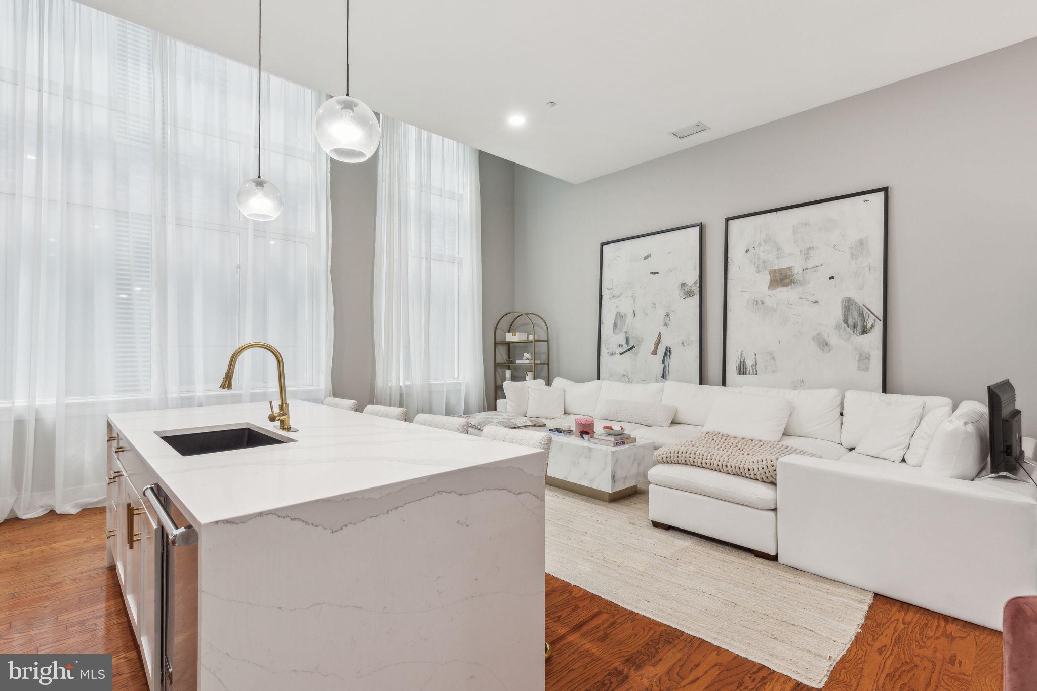 RITTENHOUSE SQUARE - Residential Lease