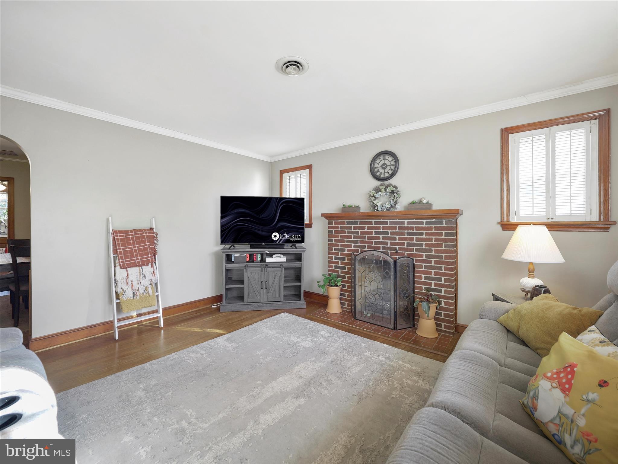 HALFWAY - Residential