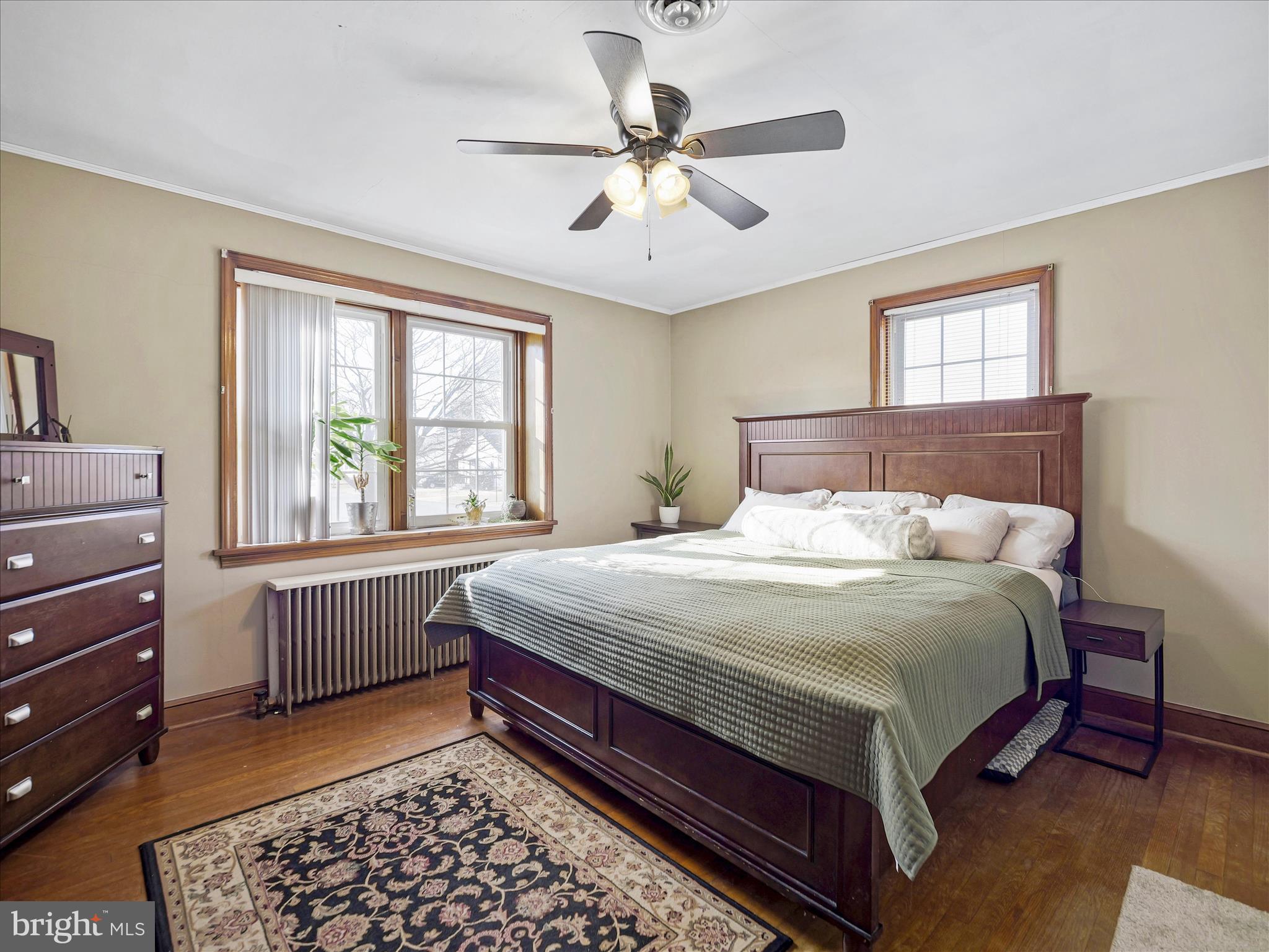 HALFWAY - Residential