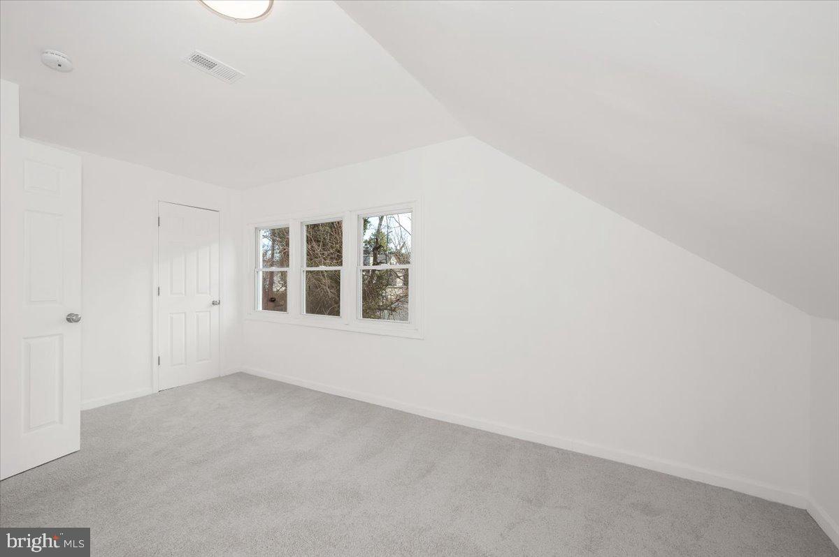 GARRISON - Residential