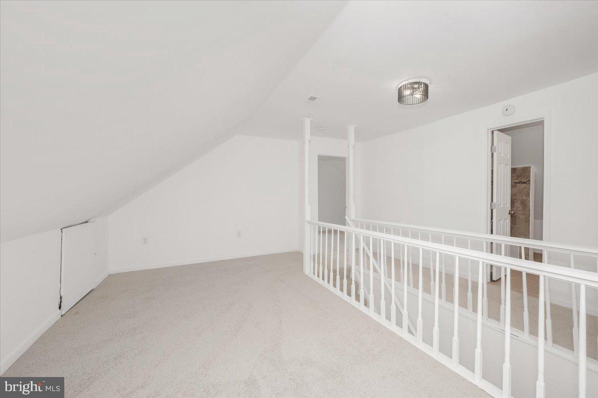 GARRISON - Residential