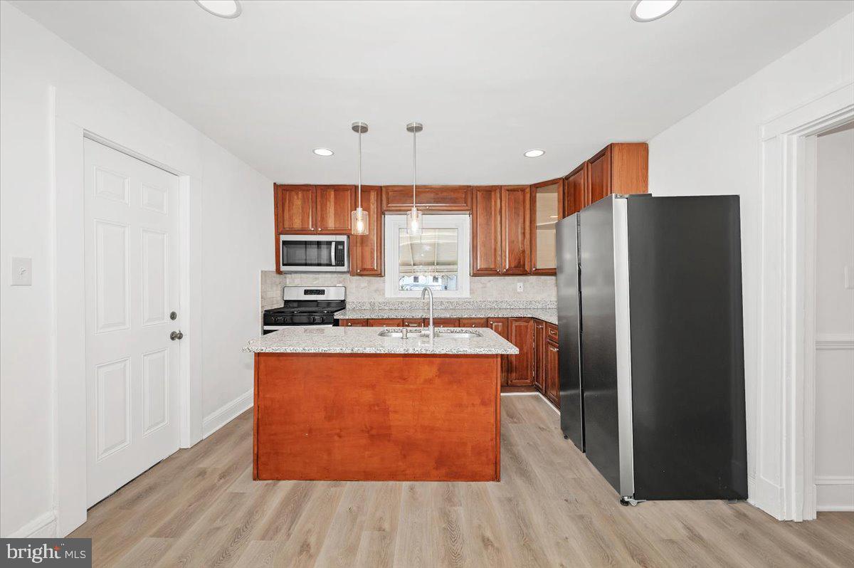 GARRISON - Residential