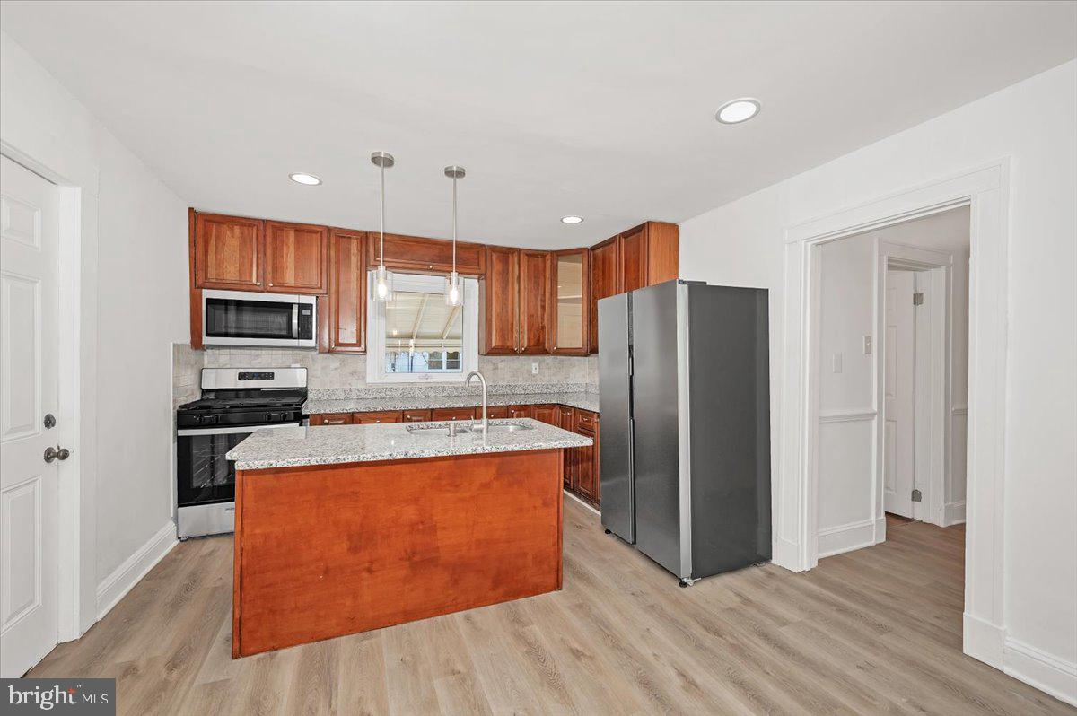 GARRISON - Residential