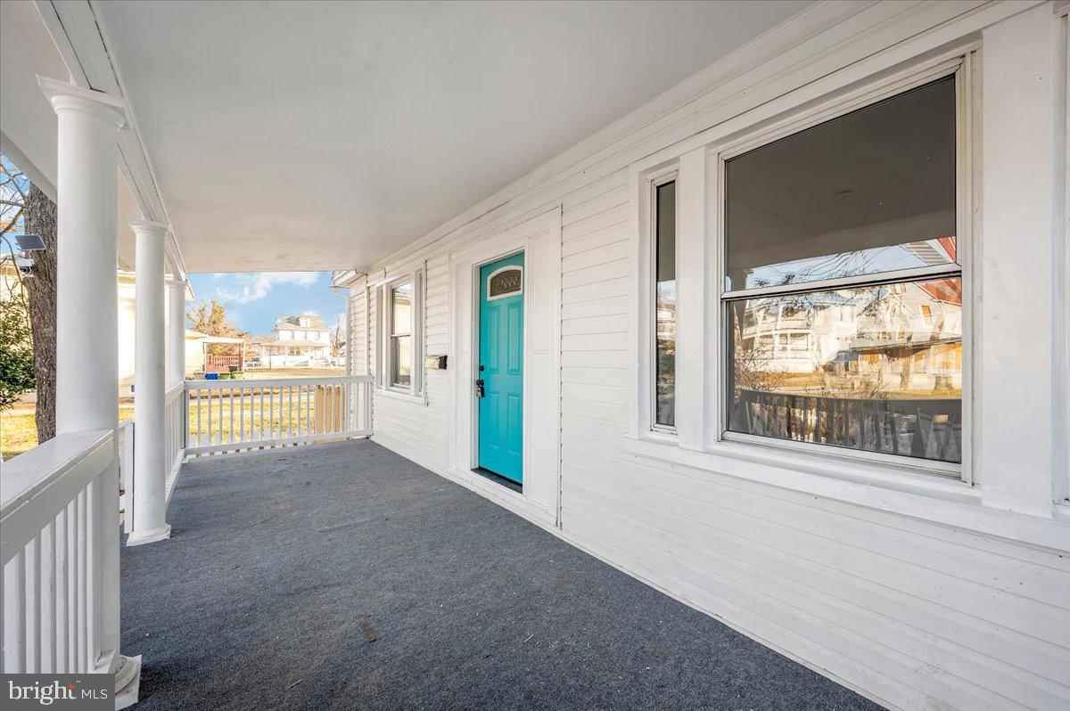 GARRISON - Residential