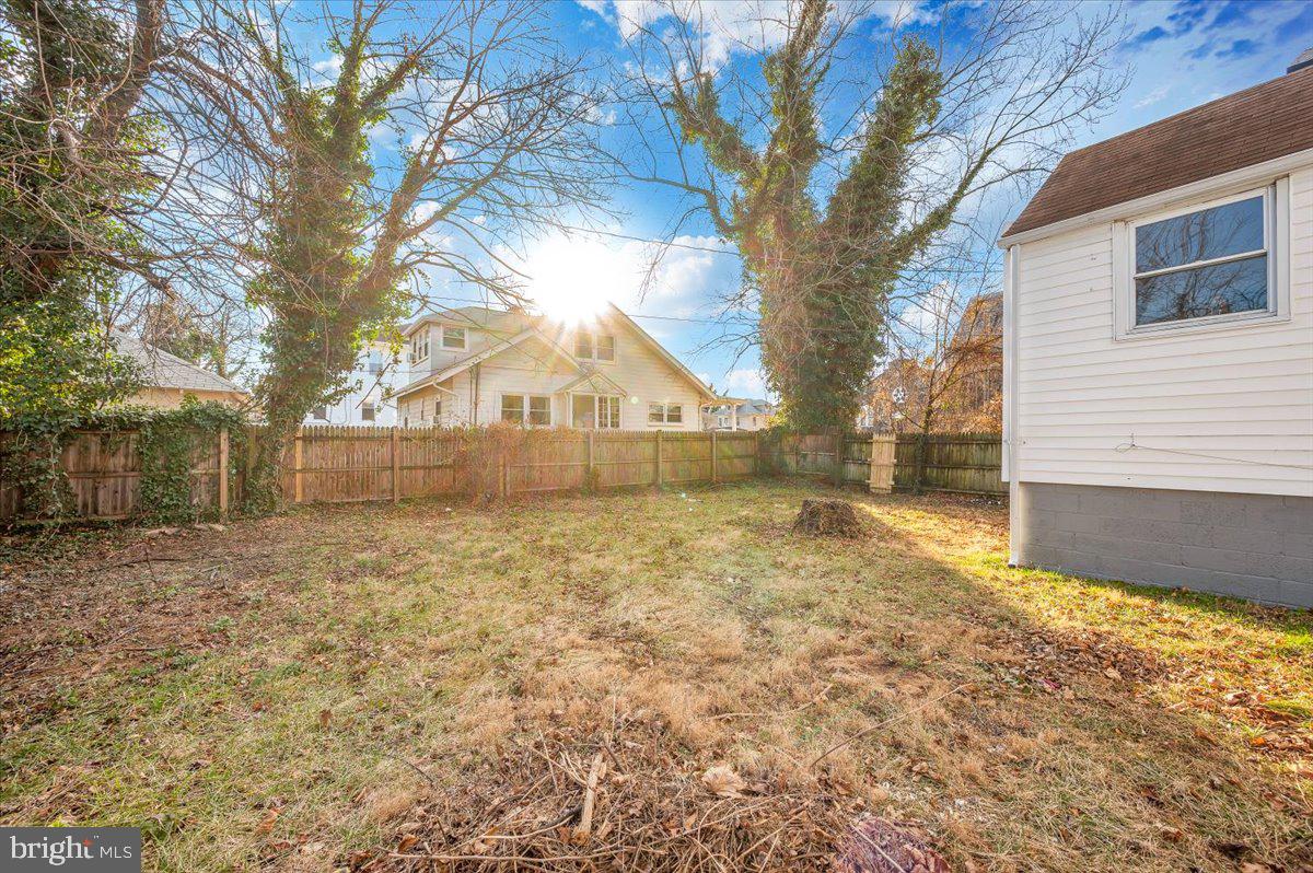 GARRISON - Residential