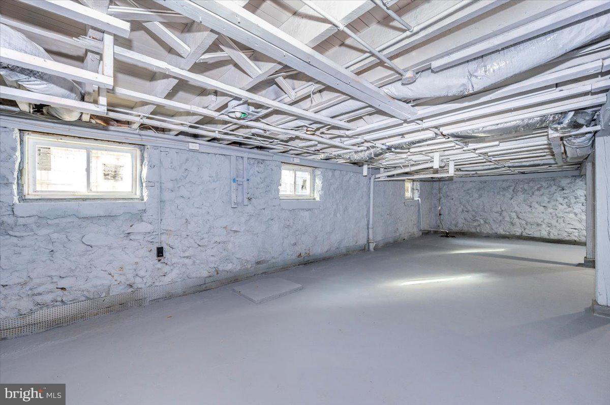 GARRISON - Residential