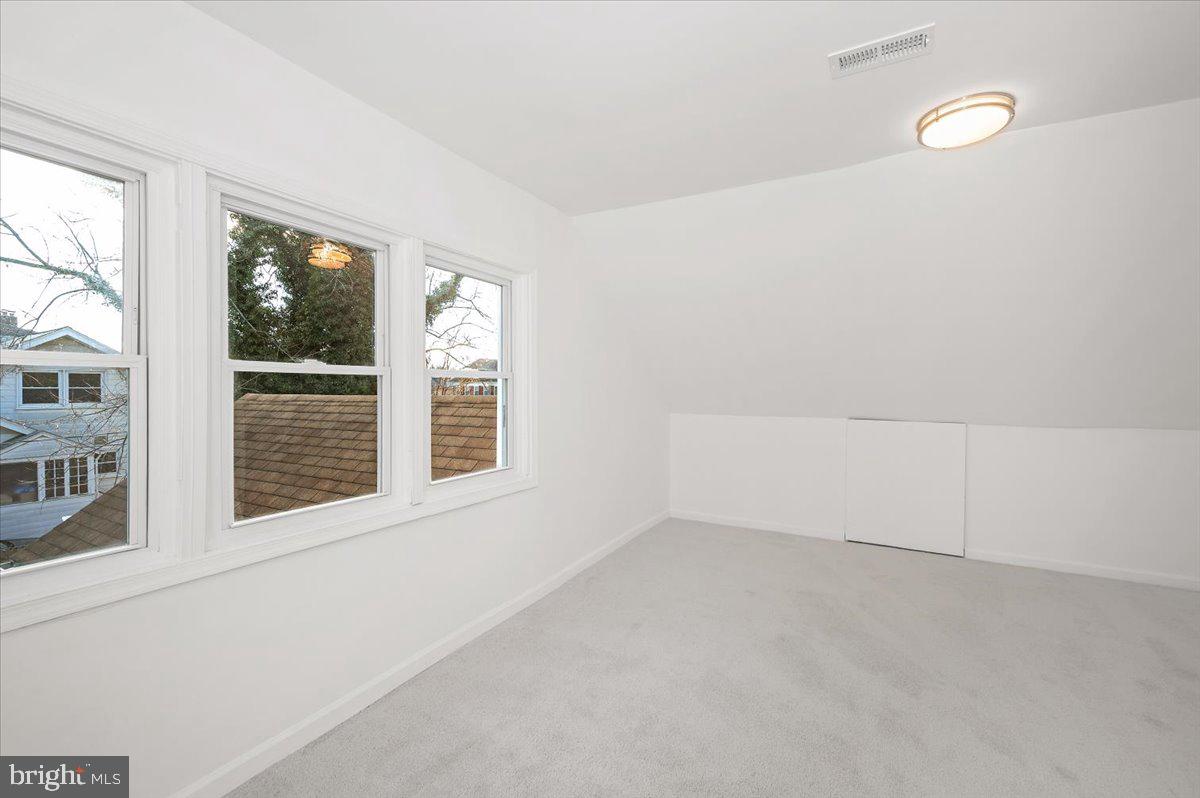 GARRISON - Residential