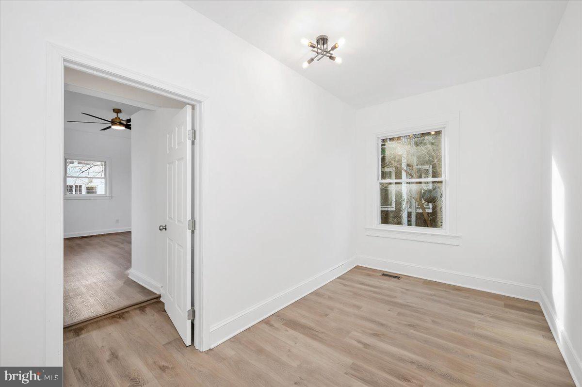 GARRISON - Residential