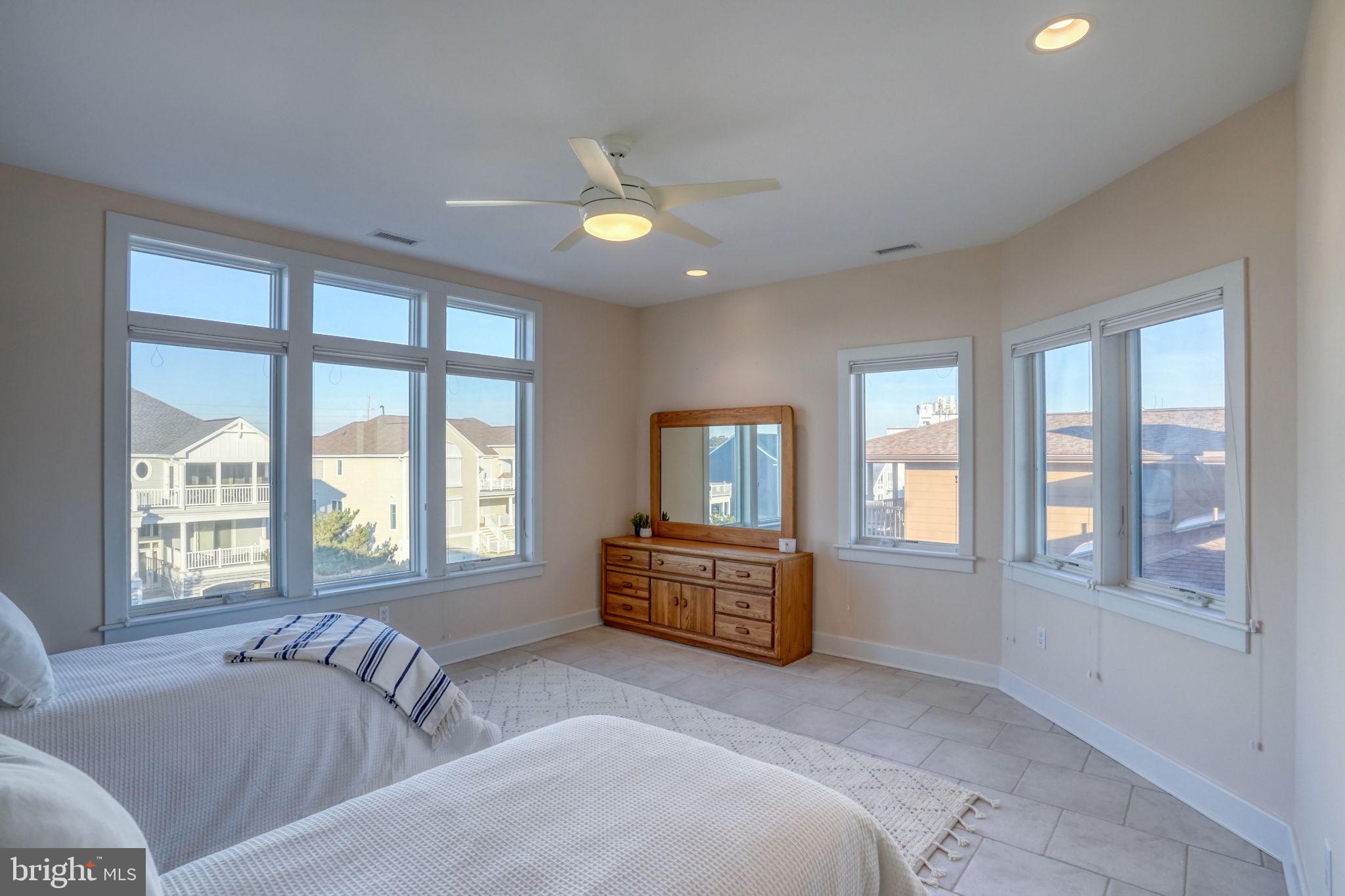 FENWICK ACRES - Residential