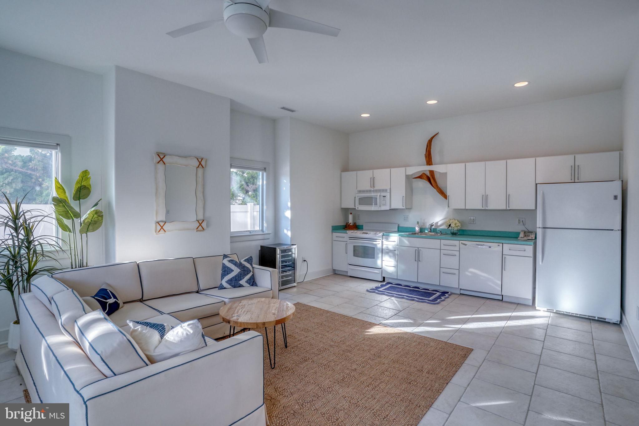 FENWICK ACRES - Residential