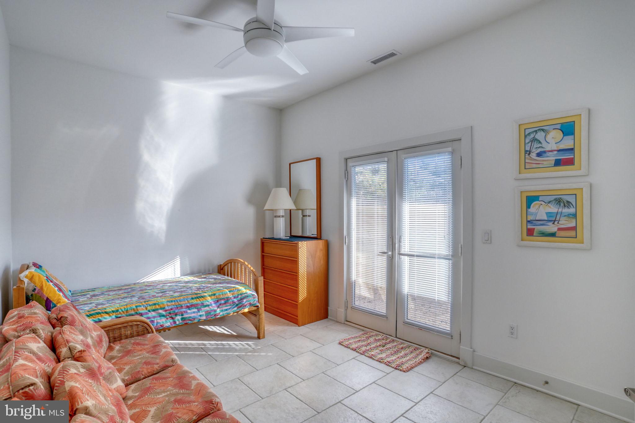 FENWICK ACRES - Residential