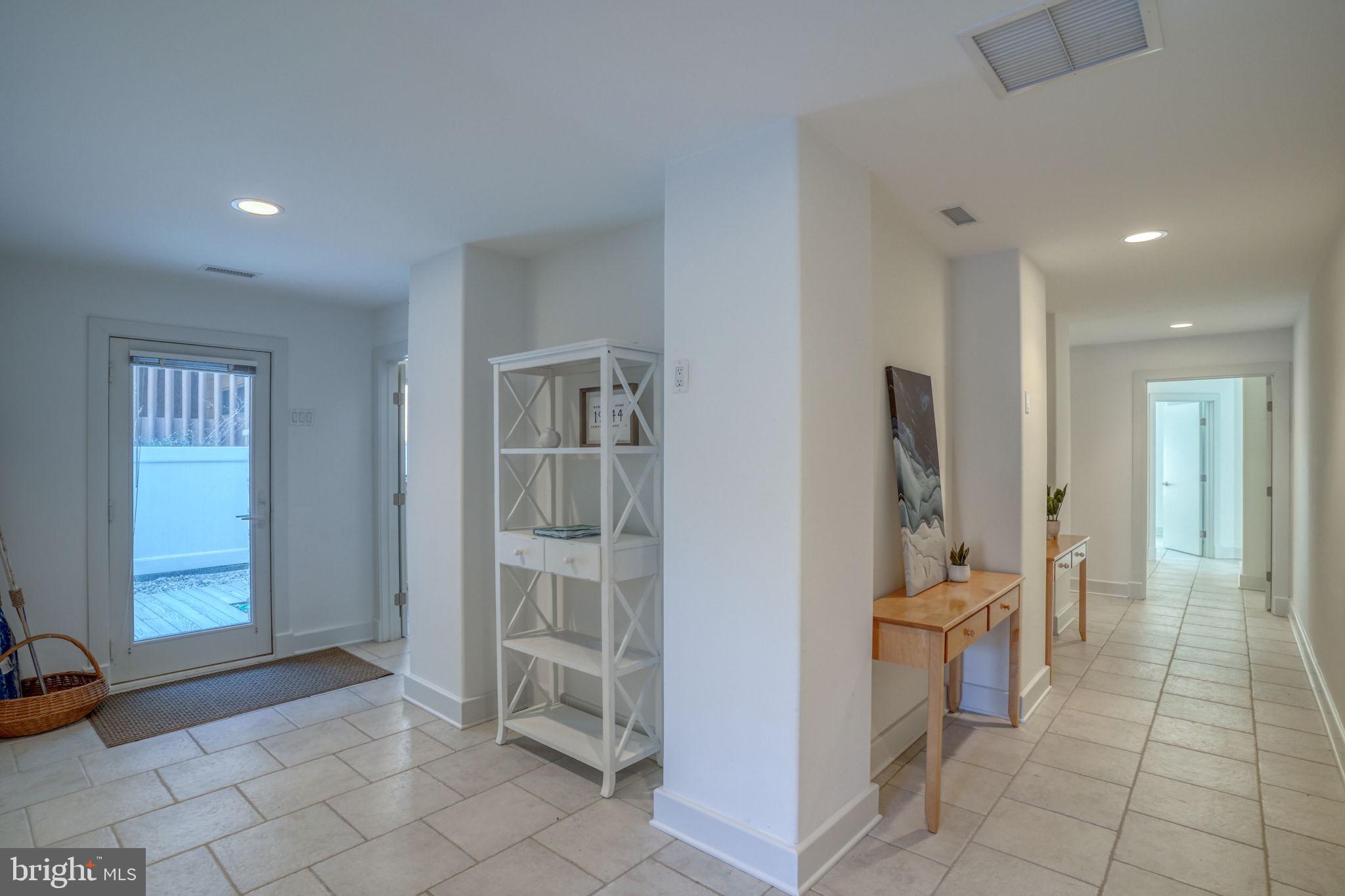 FENWICK ACRES - Residential