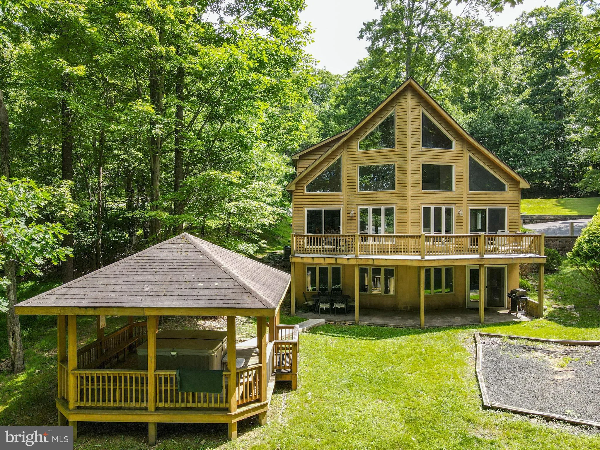 18 Mountainside Court, Oakland, MD, 21550