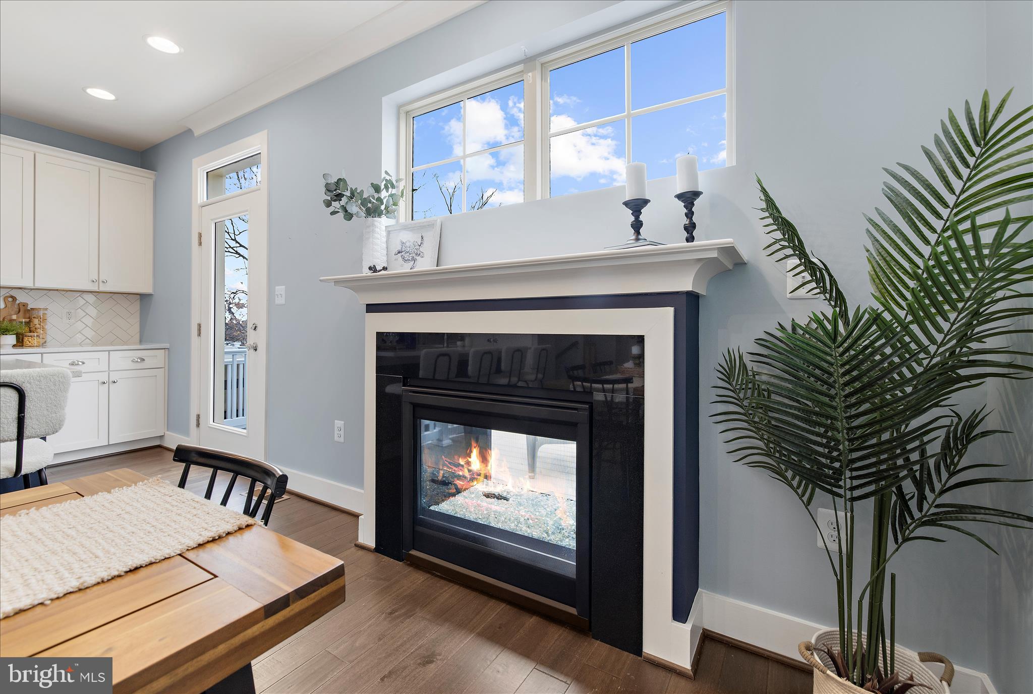 PRIMROSE HILL - Residential