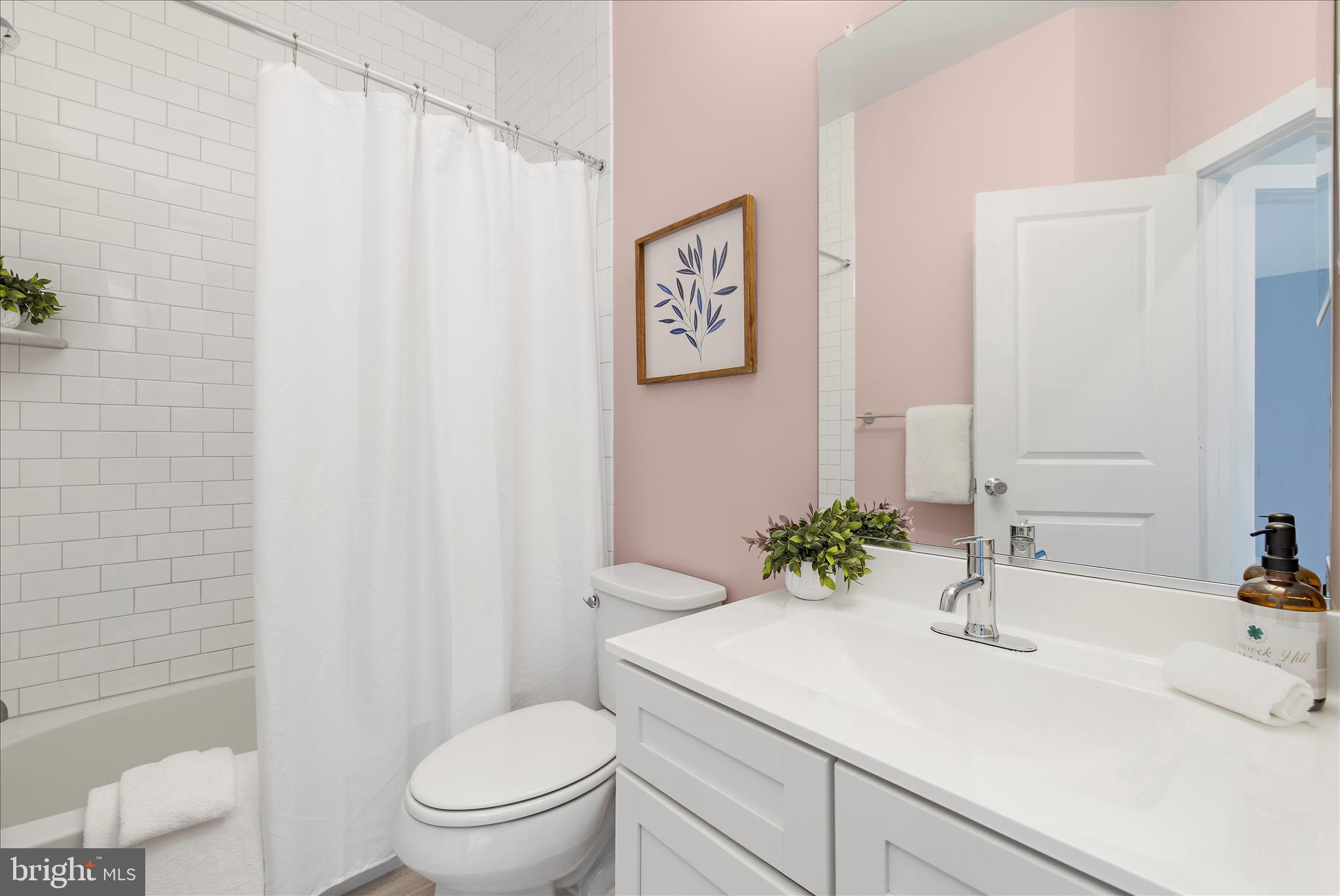 PRIMROSE HILL - Residential