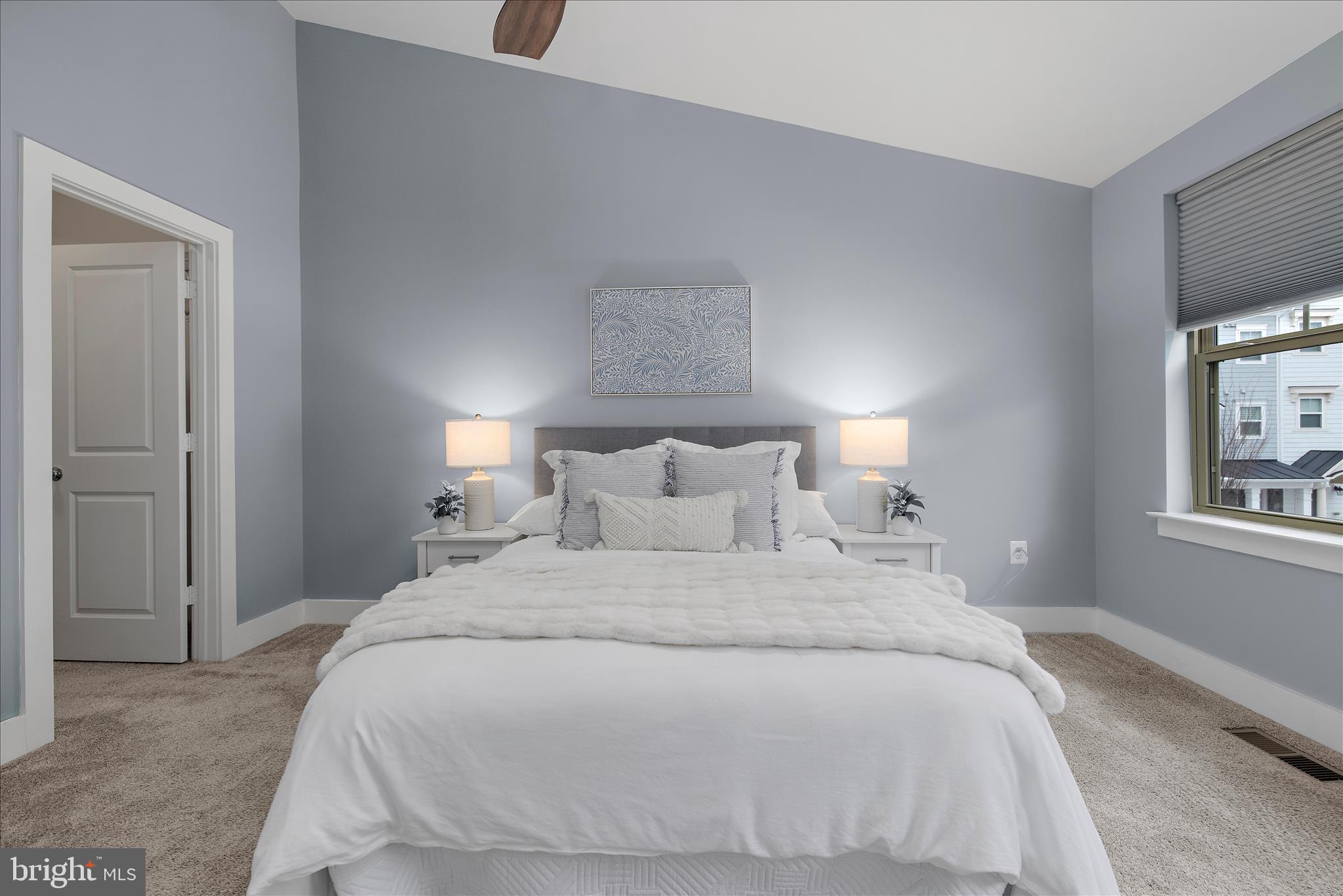 PRIMROSE HILL - Residential