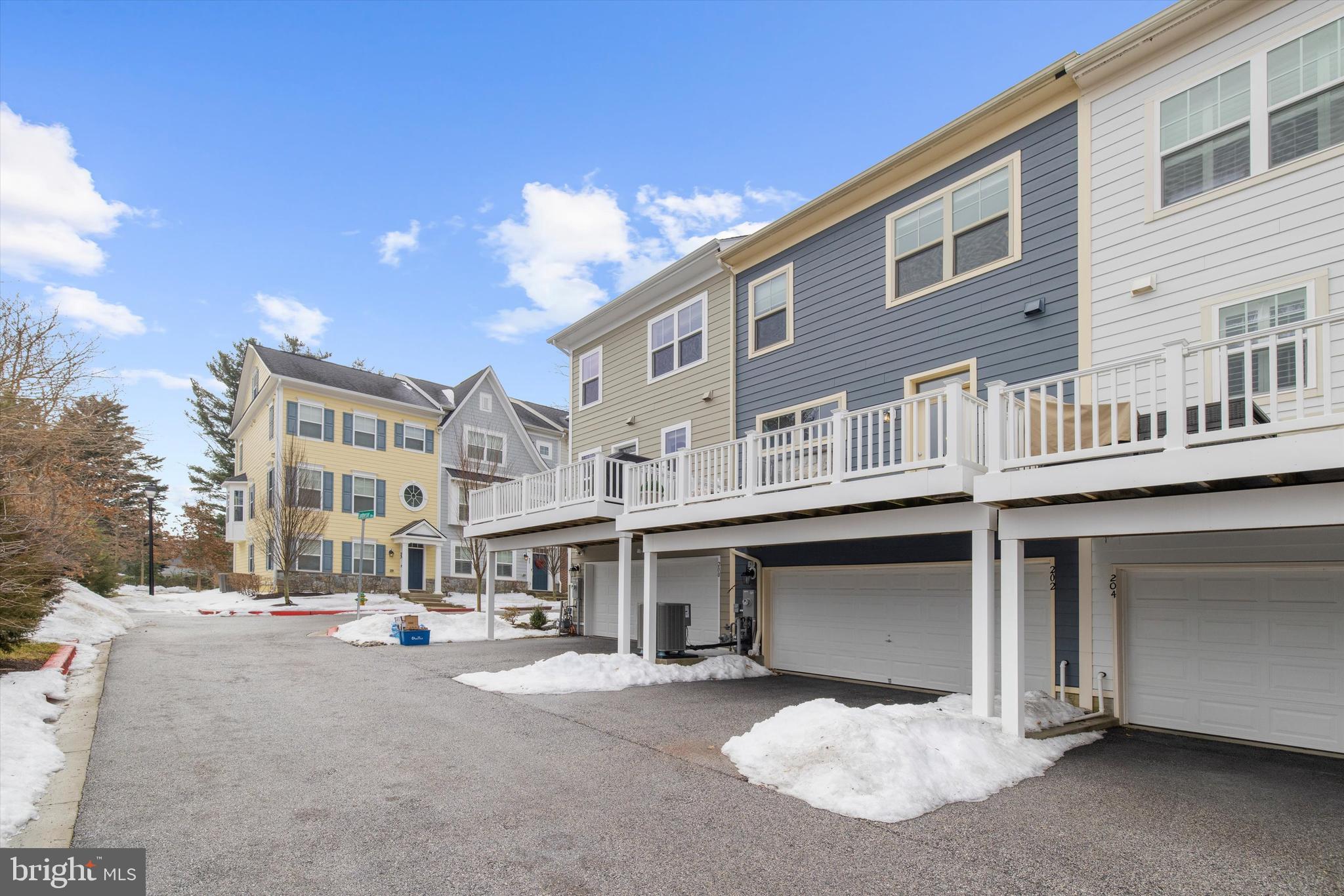 PRIMROSE HILL - Residential