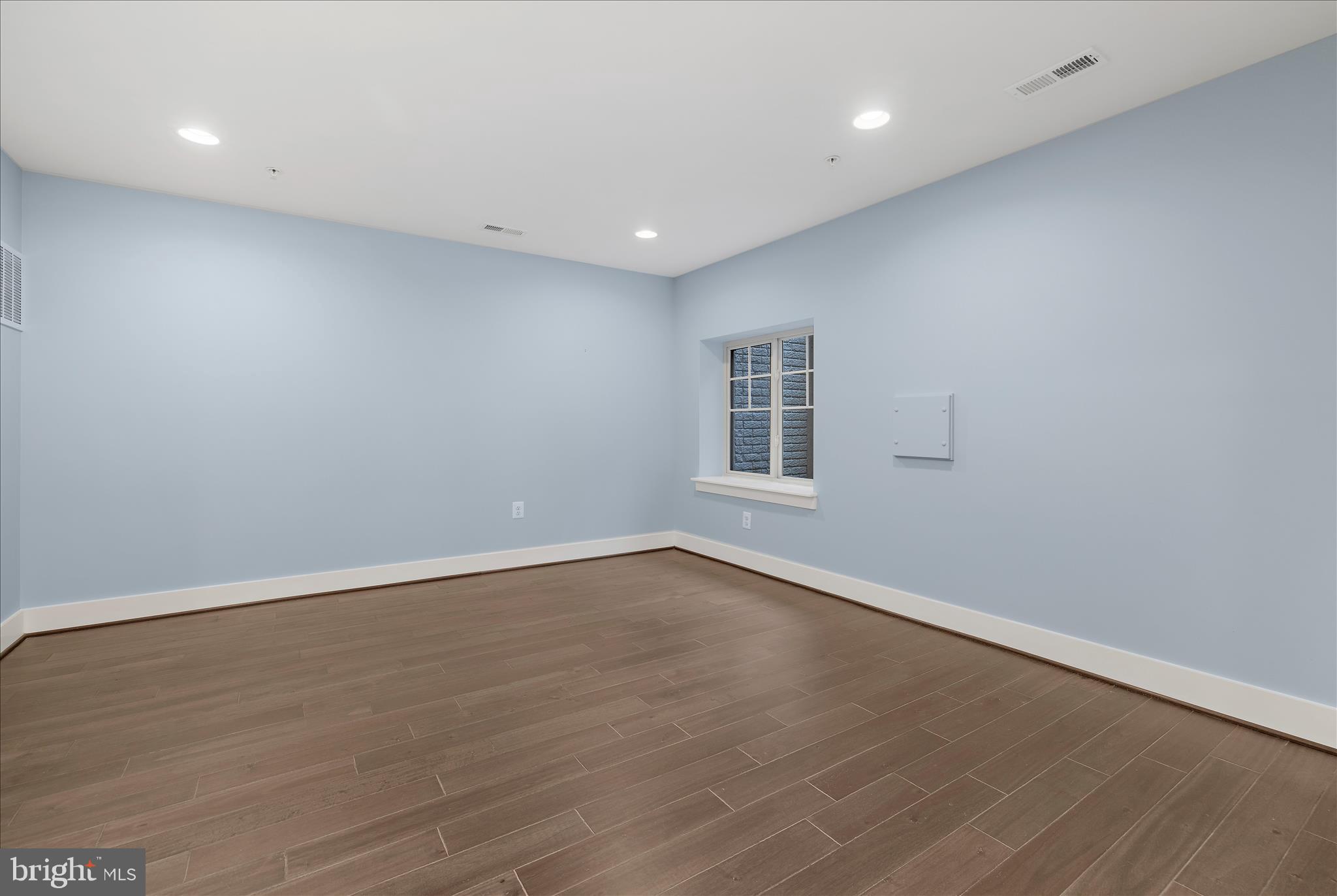 PRIMROSE HILL - Residential