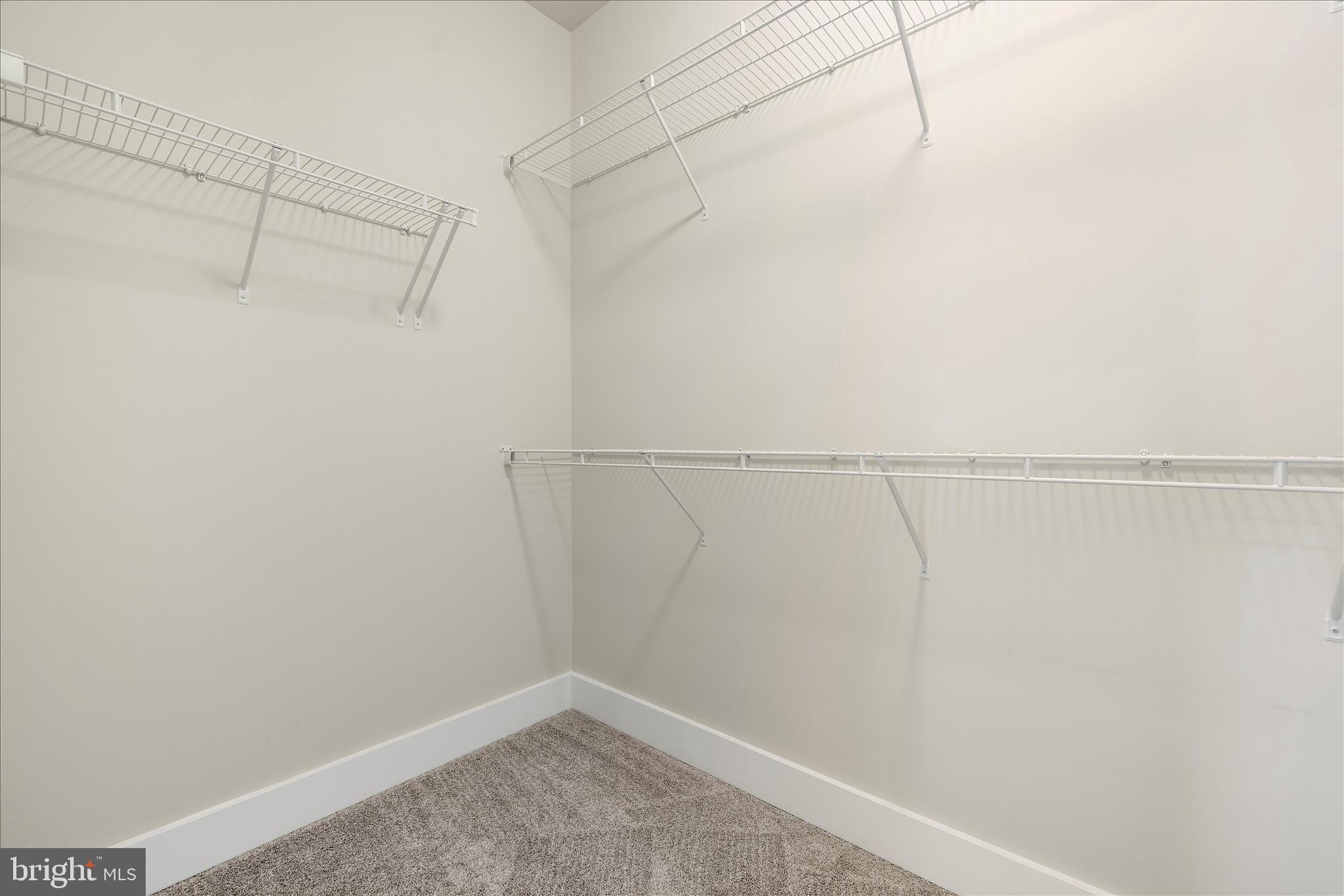 PRIMROSE HILL - Residential