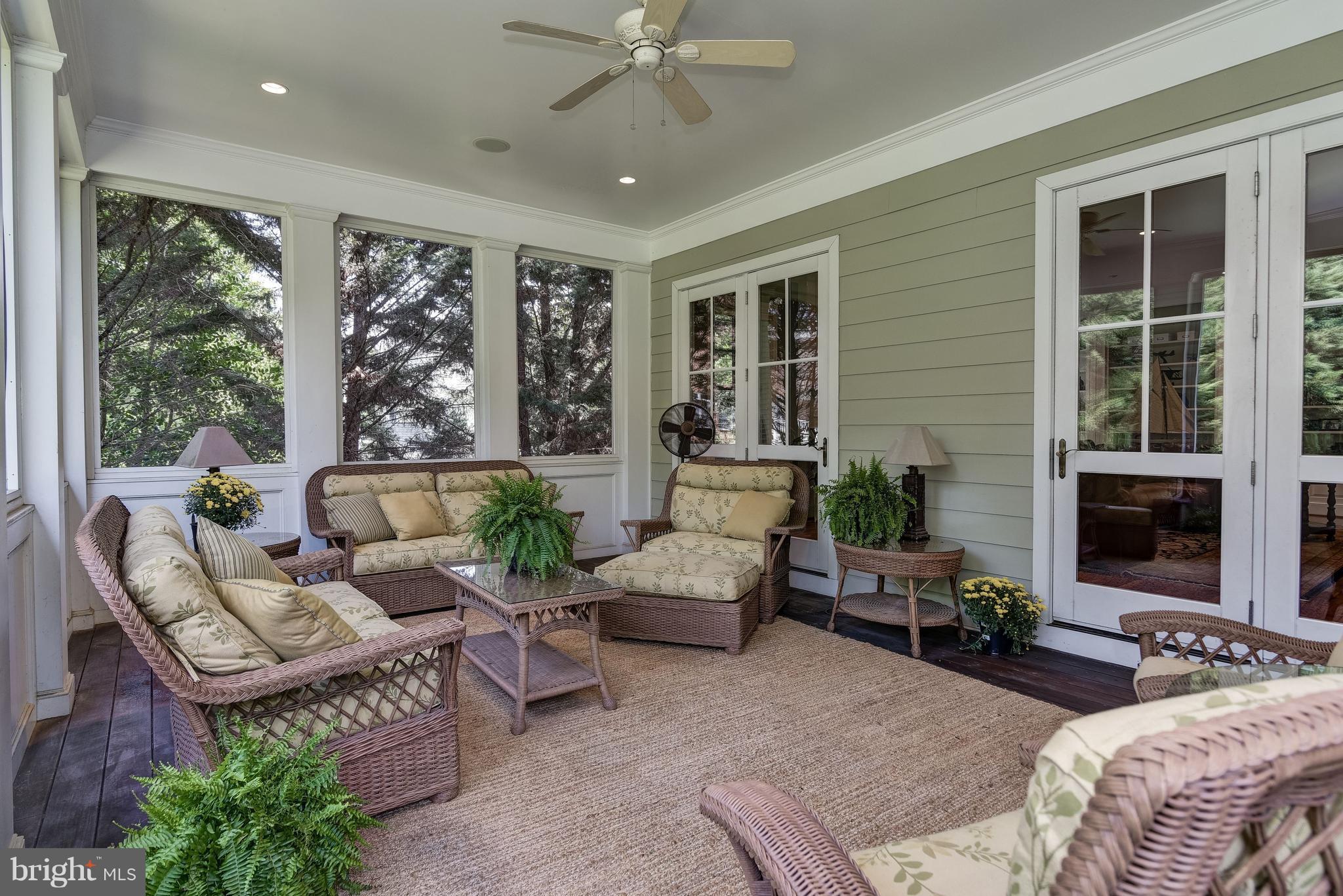 MCAULEY PARK - Residential