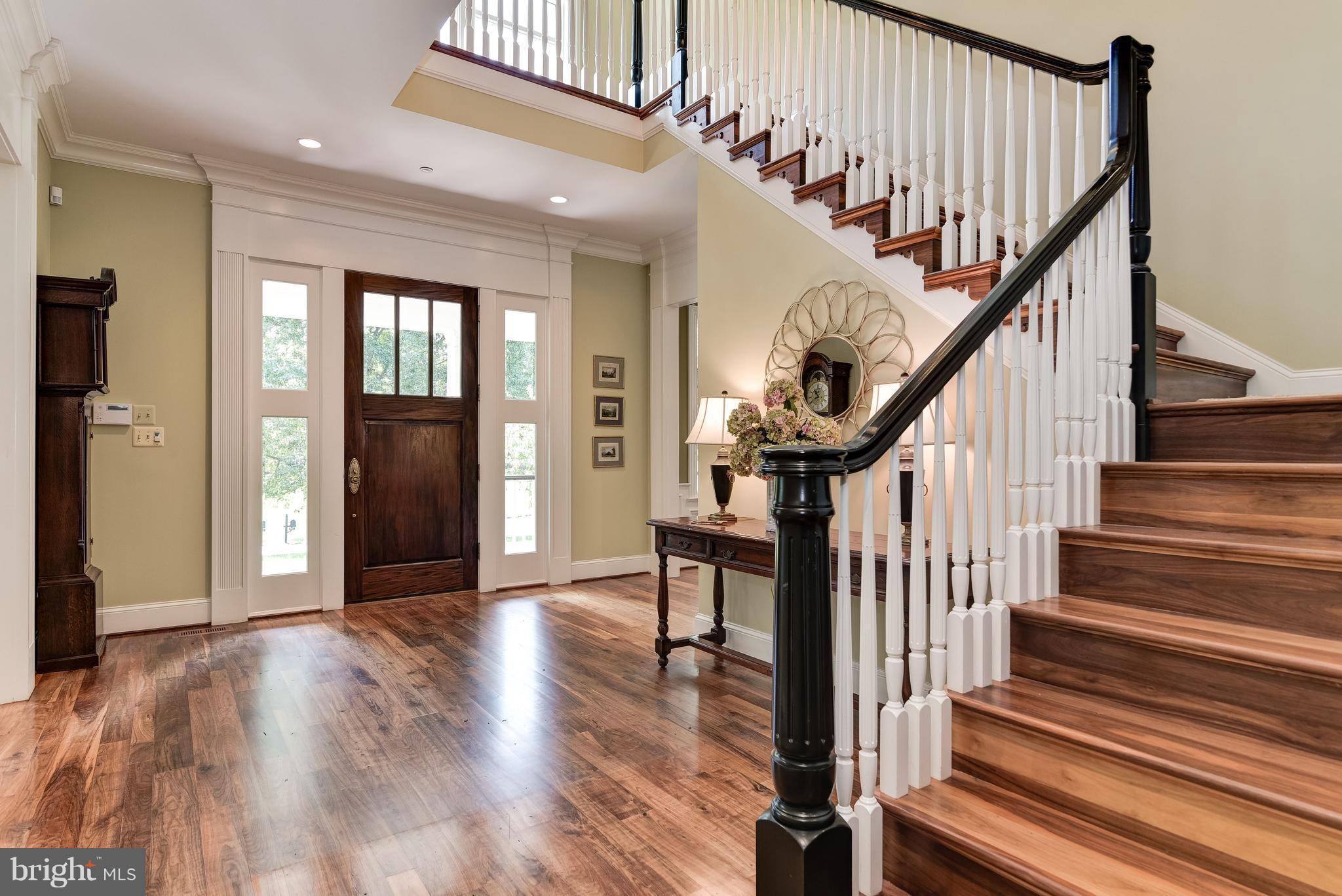 MCAULEY PARK - Residential