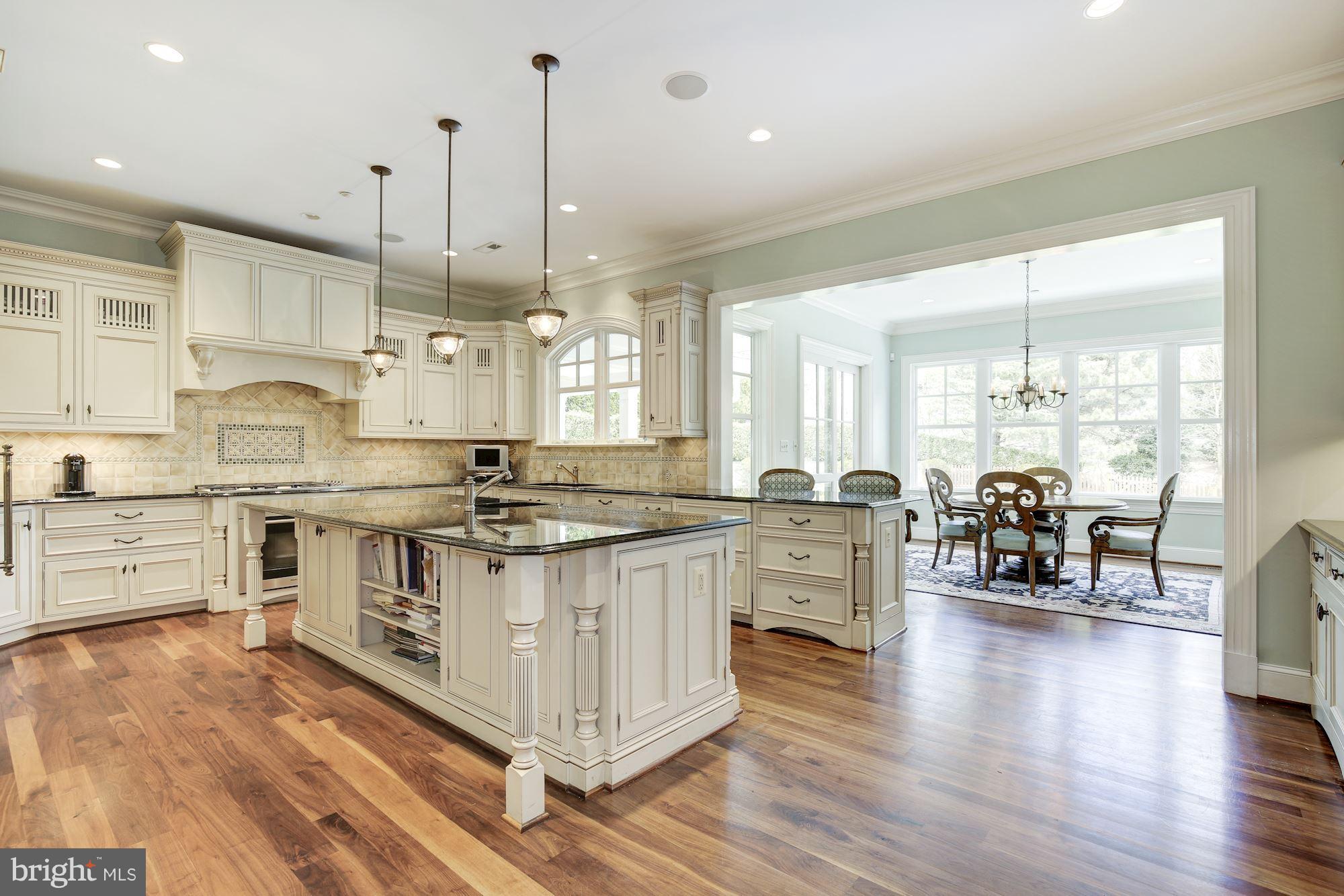 MCAULEY PARK - Residential