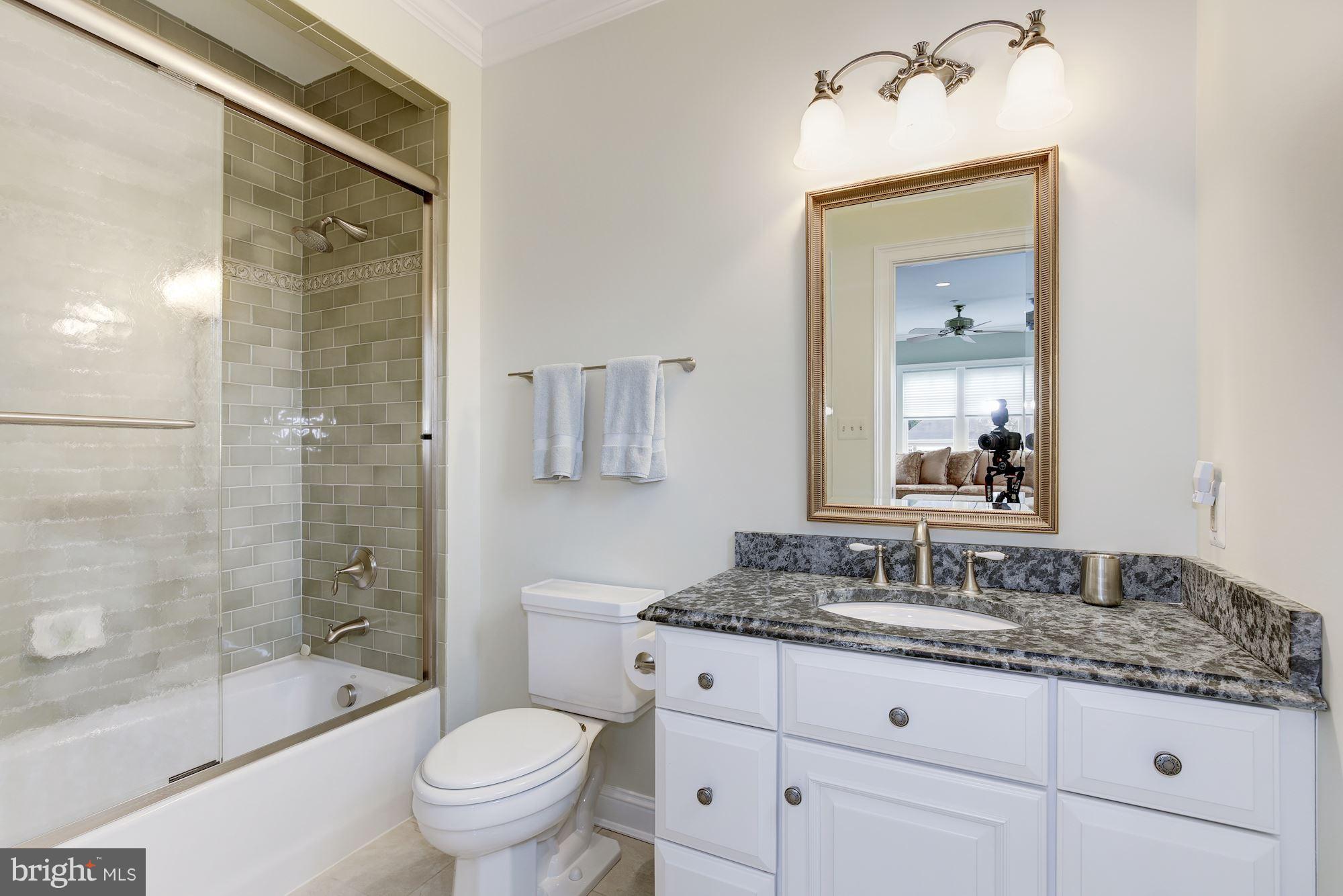 MCAULEY PARK - Residential