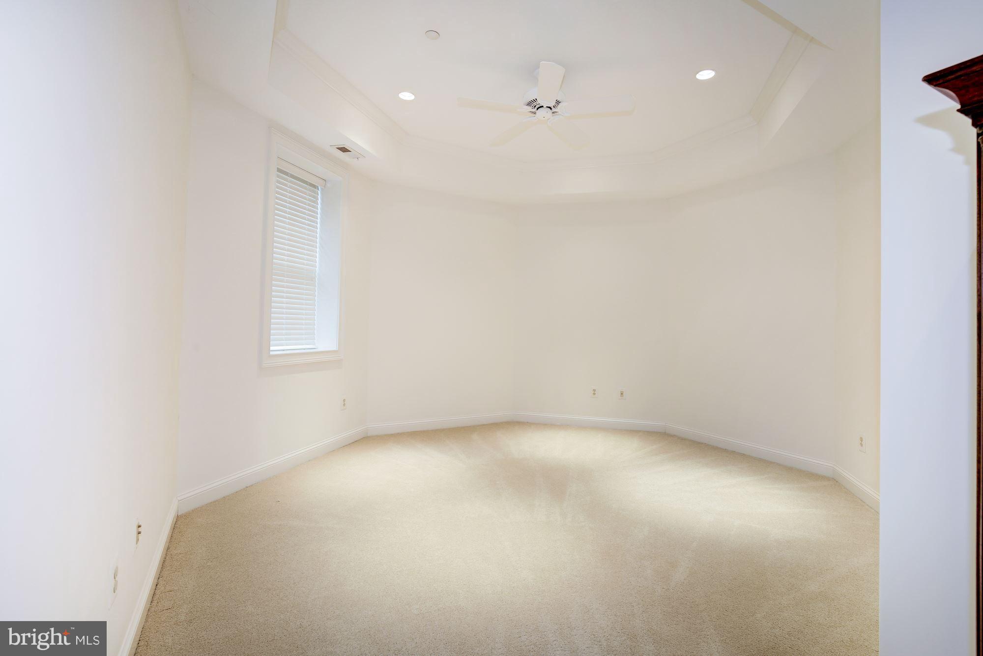 MCAULEY PARK - Residential