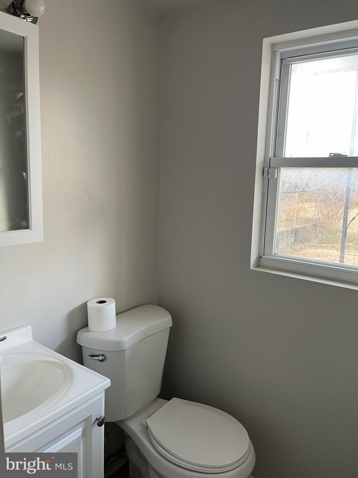 WASHINGTON VILLAGE - Residential Lease