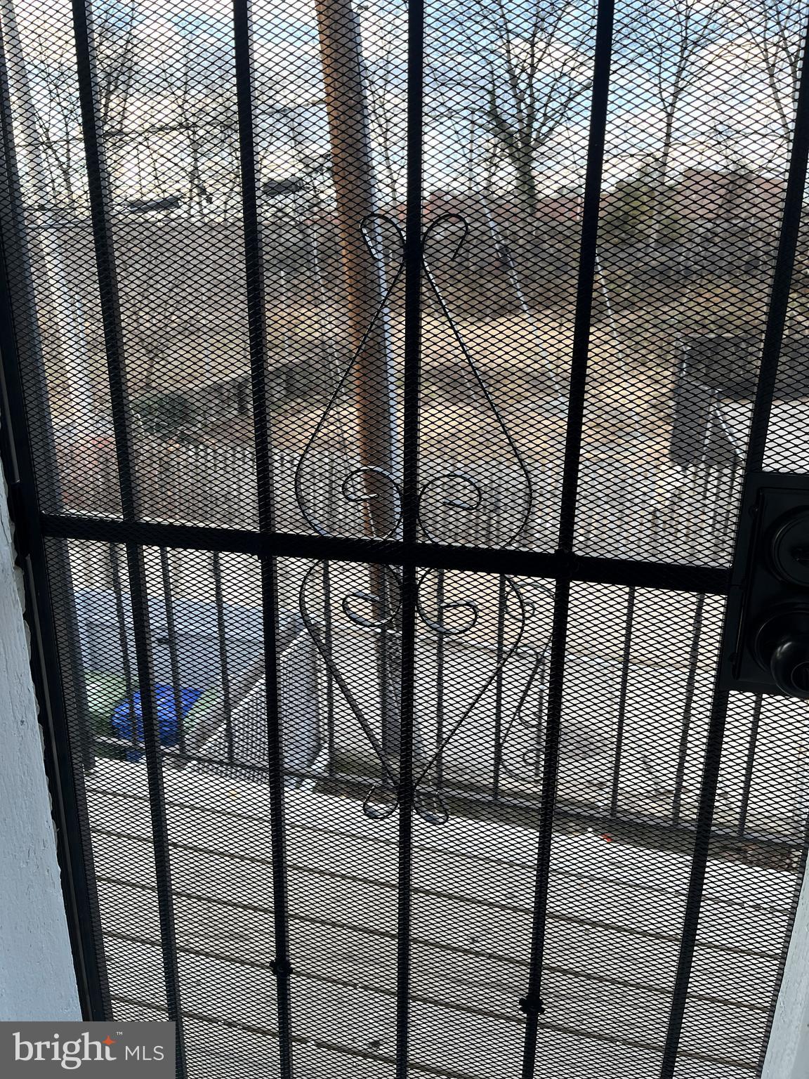 WASHINGTON VILLAGE - Residential Lease